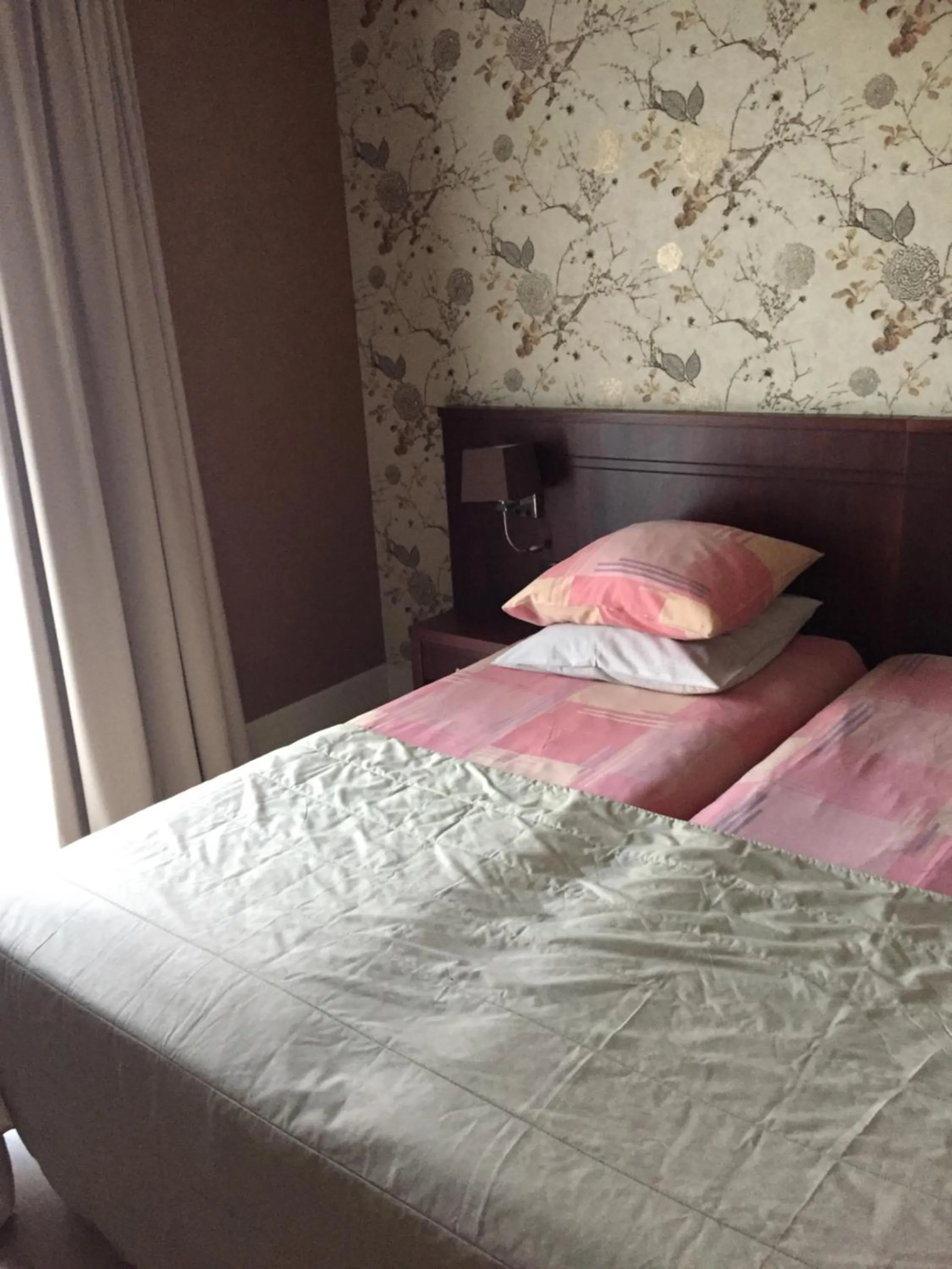 Bed in Hotel Prélude