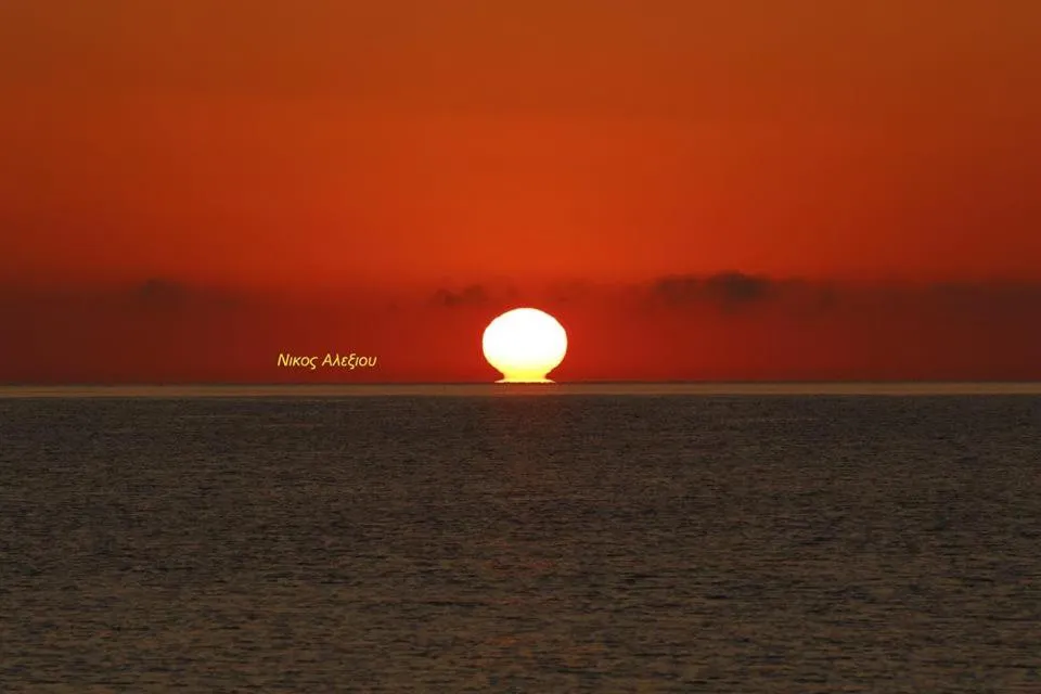 Sunrise in Thea Hotel