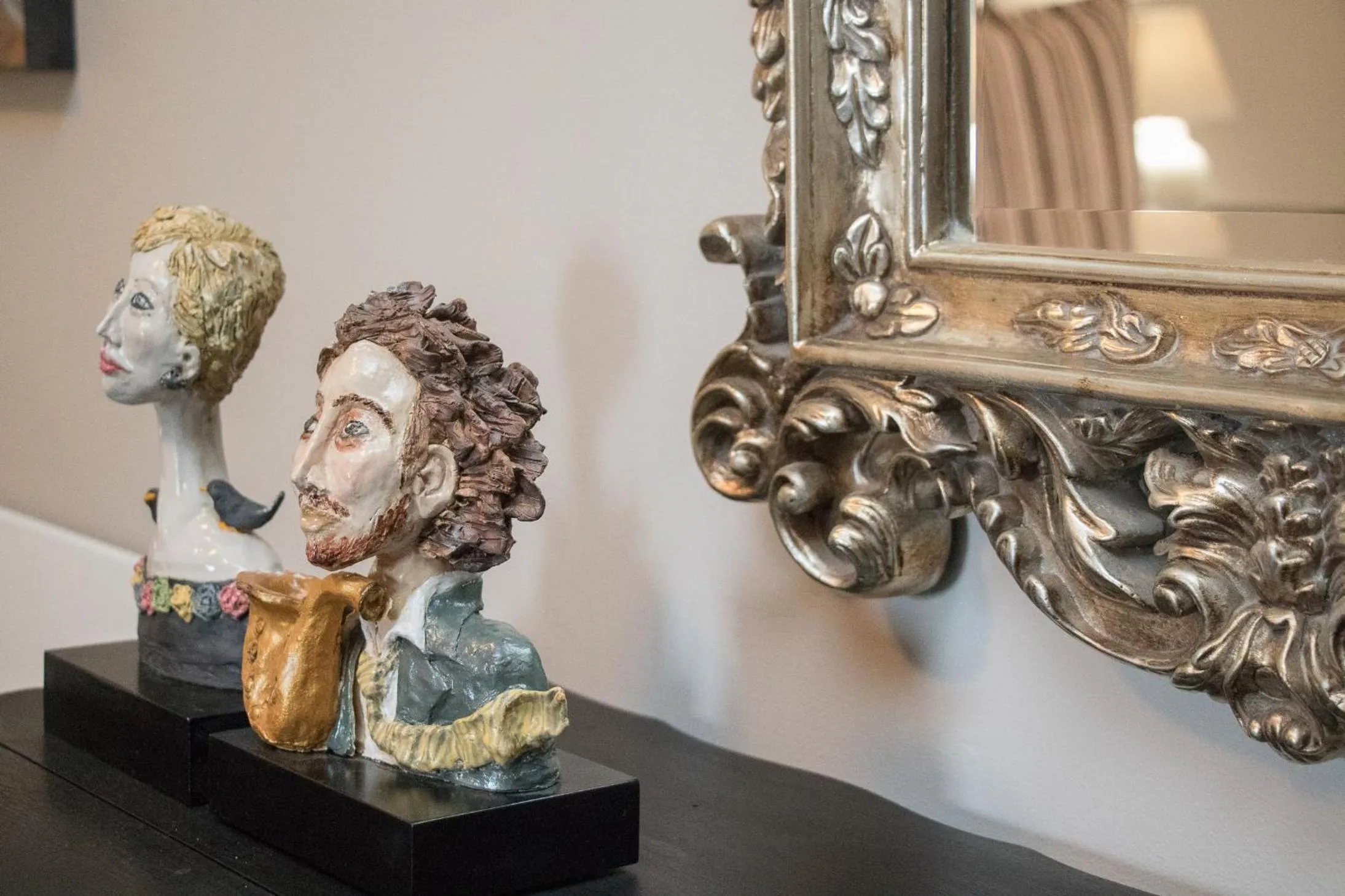 Decorative detail in A' Queenslin Guesthouse