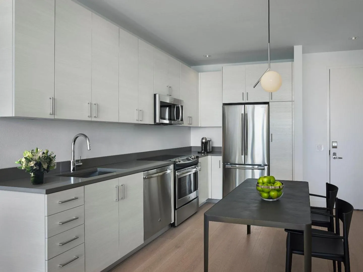 Kitchen or kitchenette in AKA University City