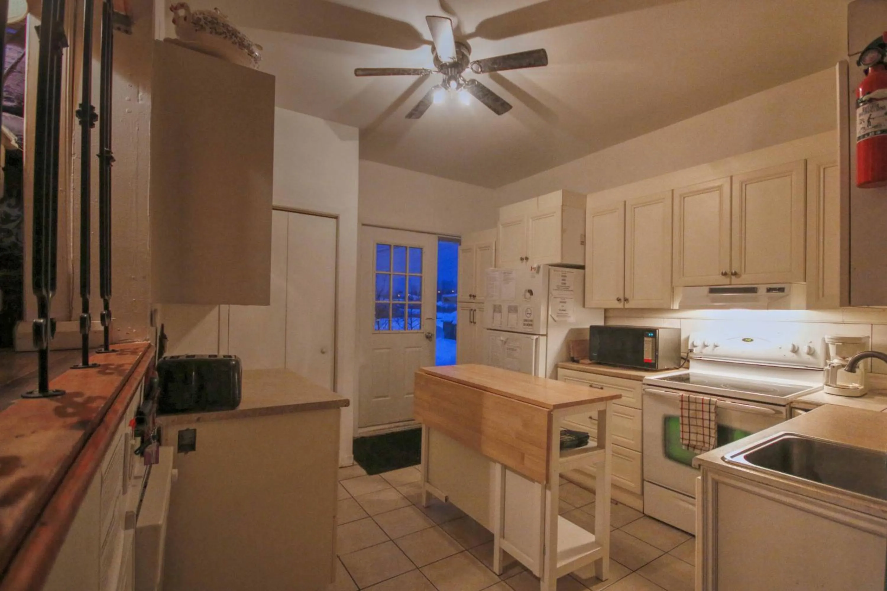 Kitchen or kitchenette in Vieille Maison Rustique Espace Intéressant