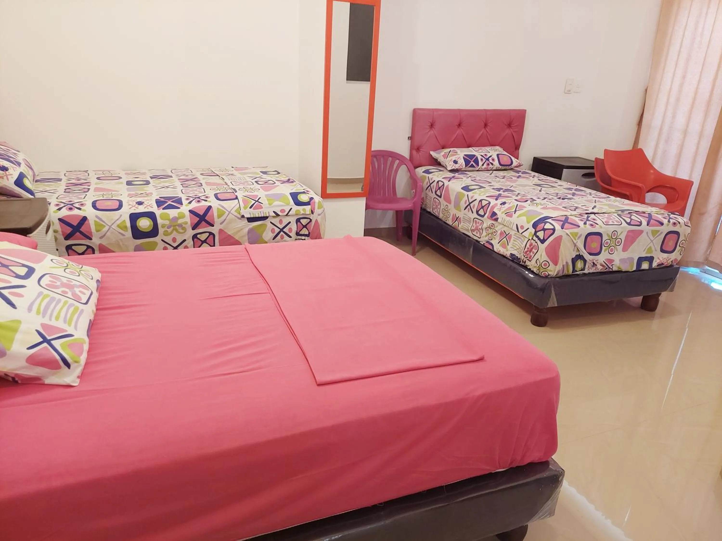 Bedroom, Bed in Hotel Almond Beach