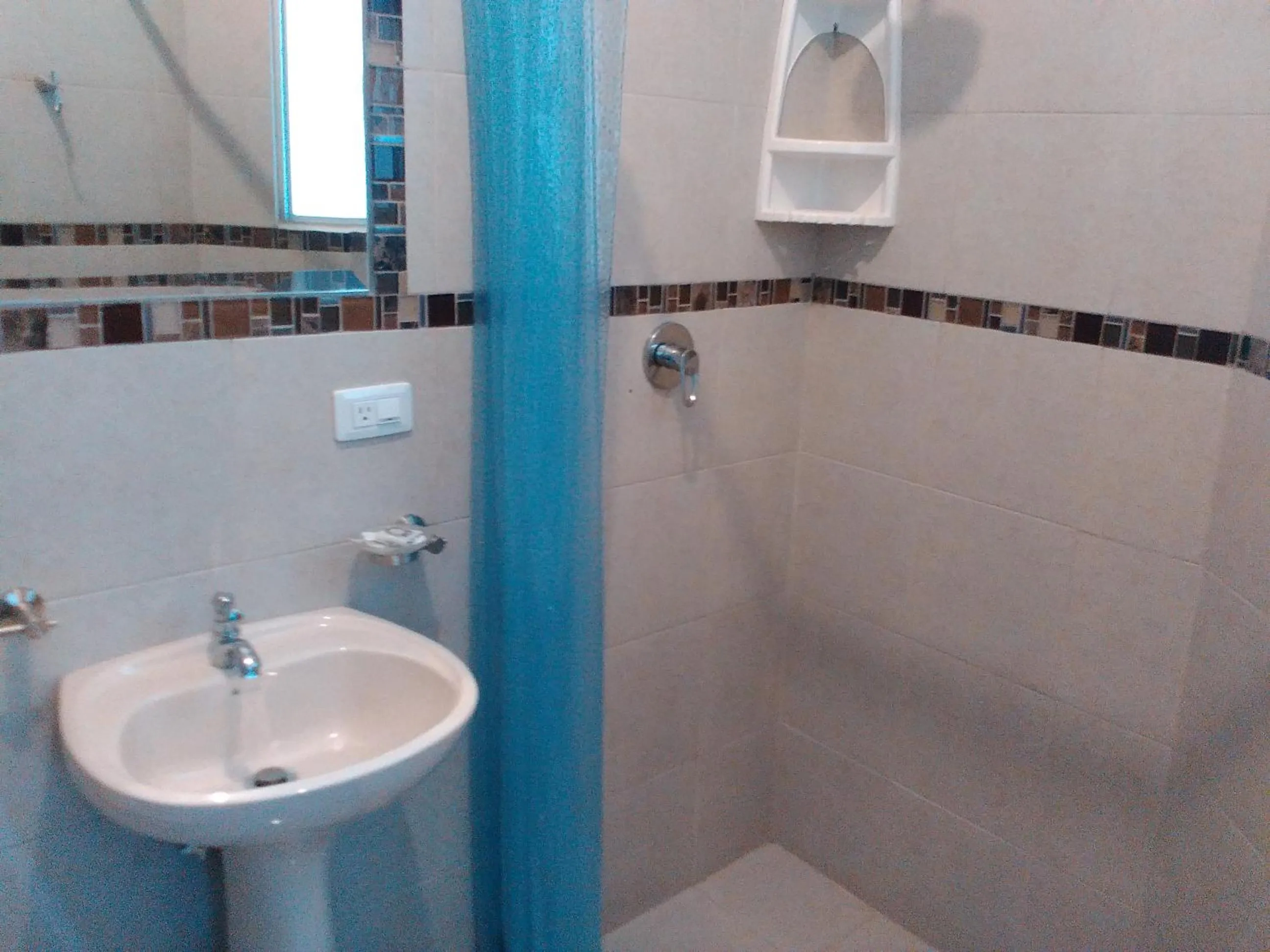 Bathroom in Hotel Almond Beach