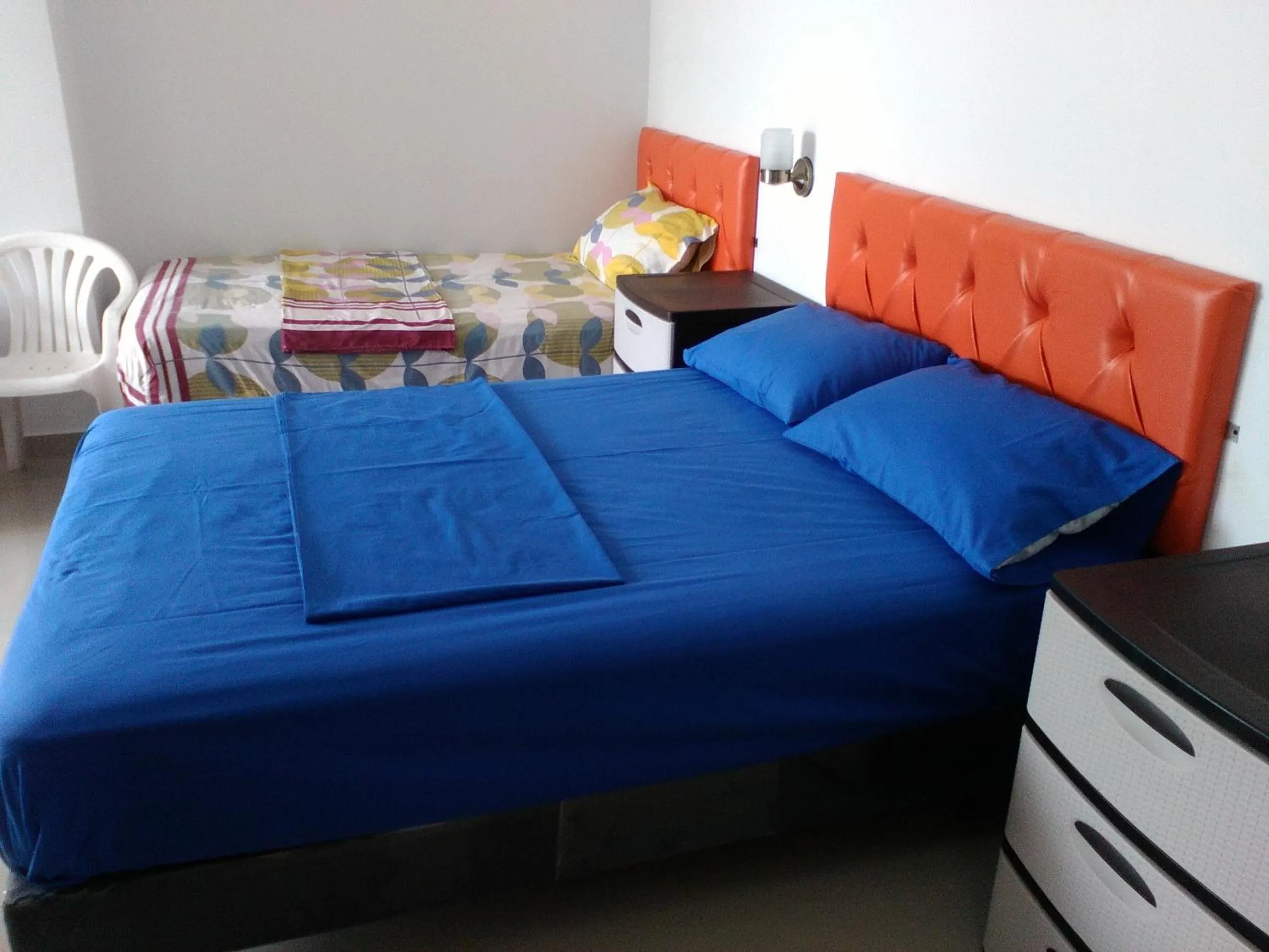 Bedroom, Bed in Hotel Almond Beach