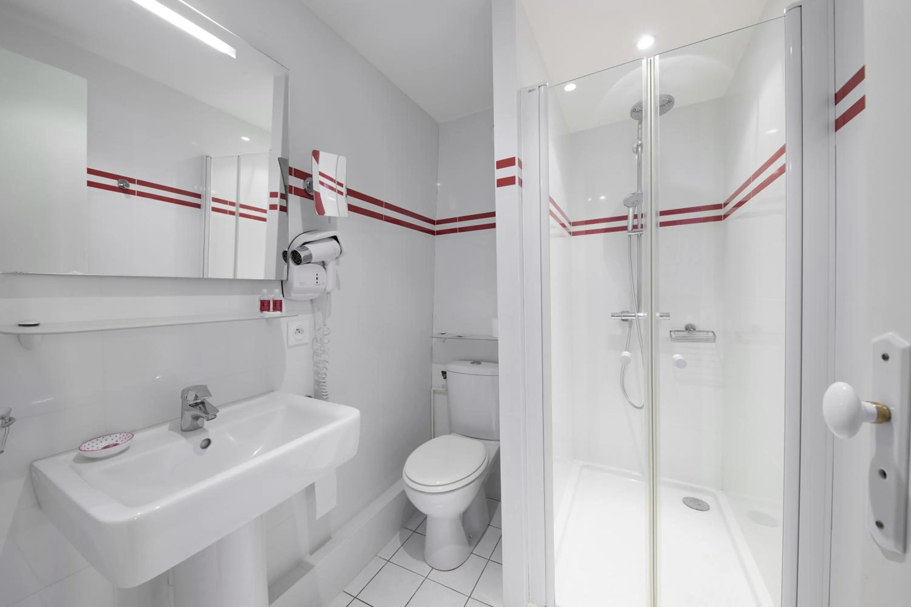 Bathroom in Hôtel Diderot