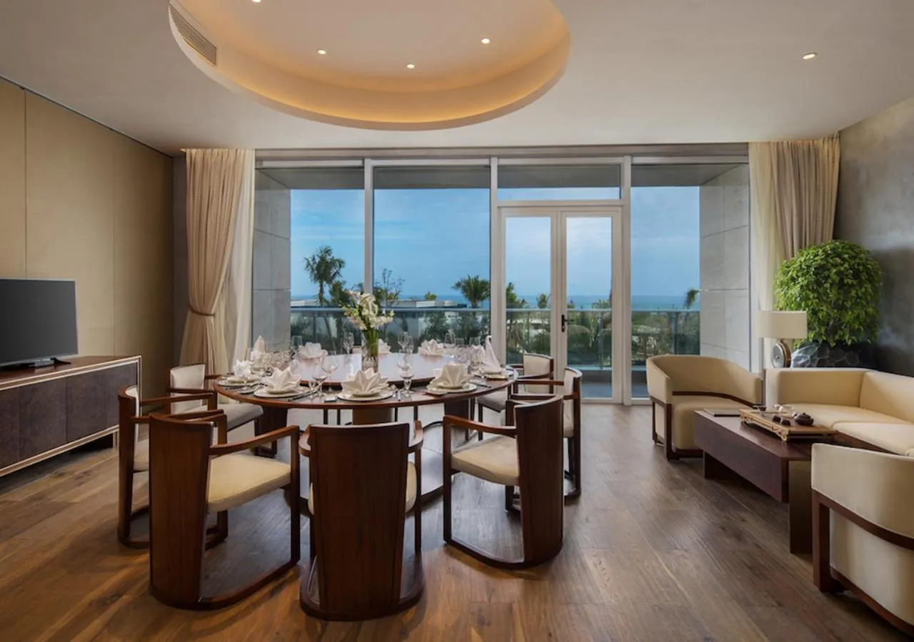 Restaurant/places to eat in The Mangrovetree Sanya Resort