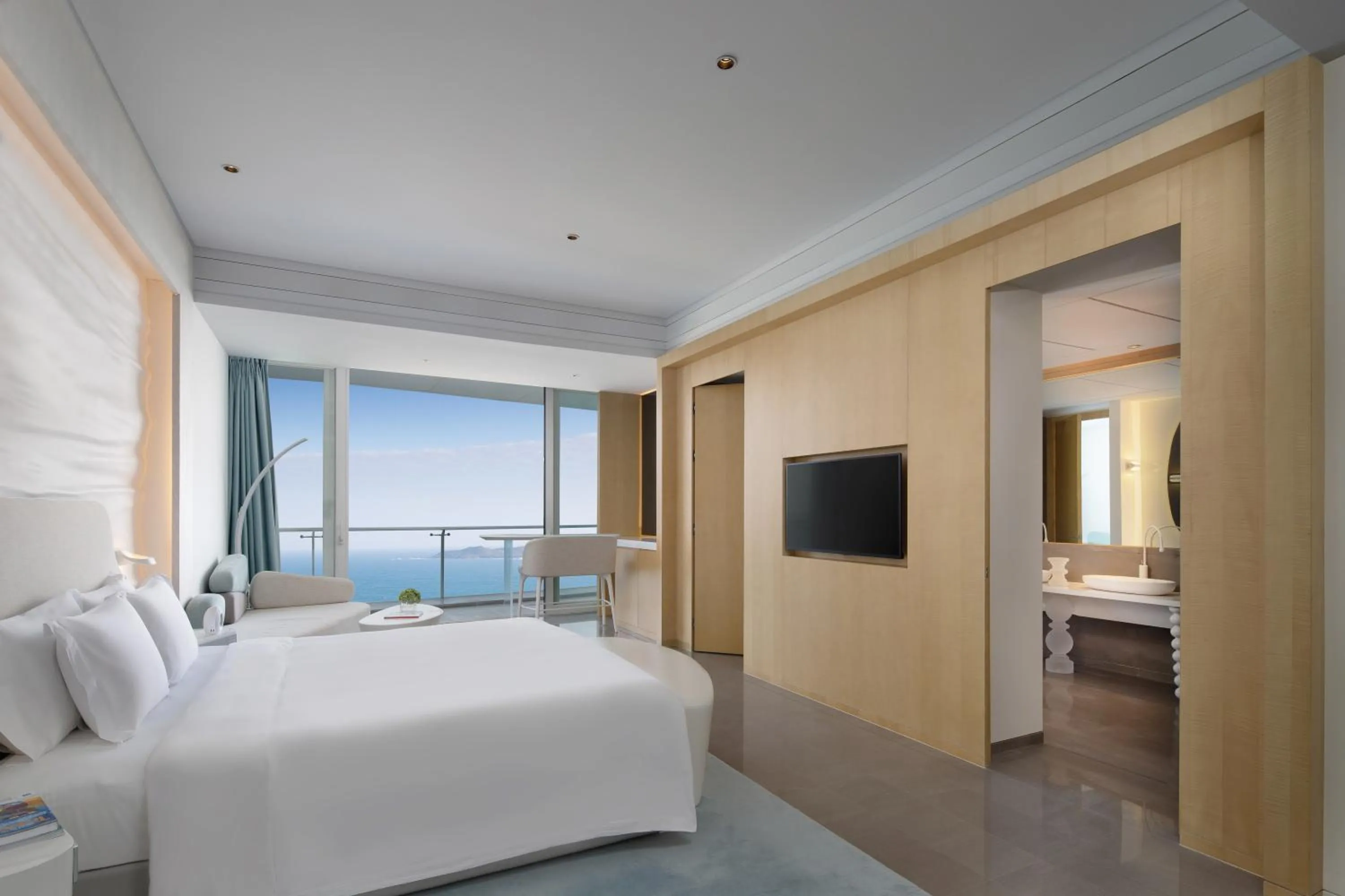 Property building, Bed in The Mangrovetree Sanya Resort