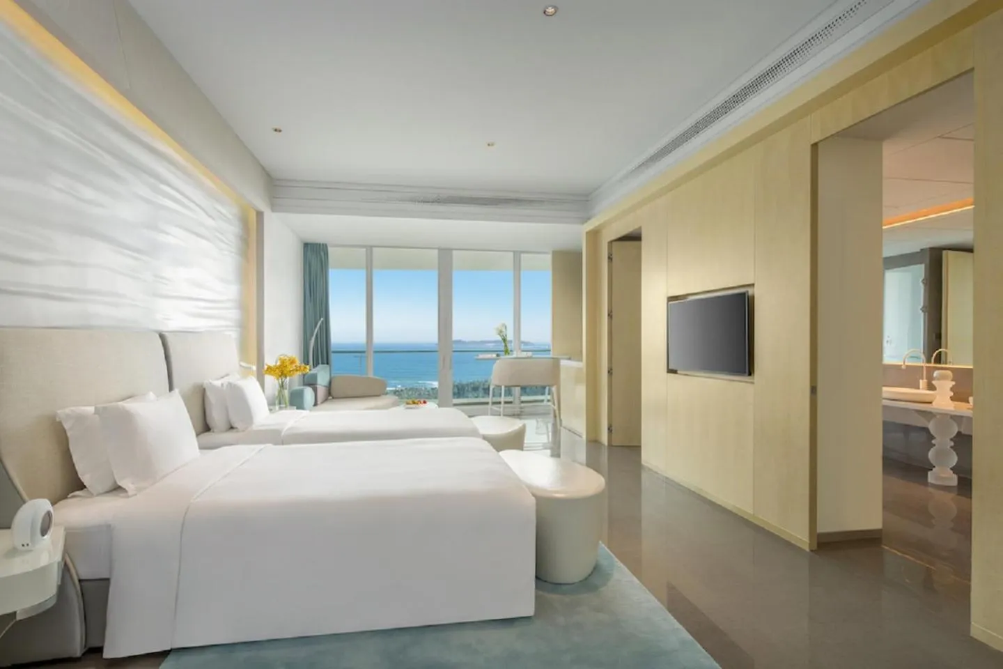 Property building, Bed in The Mangrovetree Sanya Resort