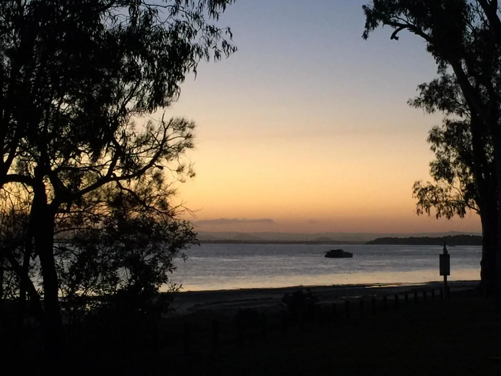 Sunset in Bribie Waterways Motel
