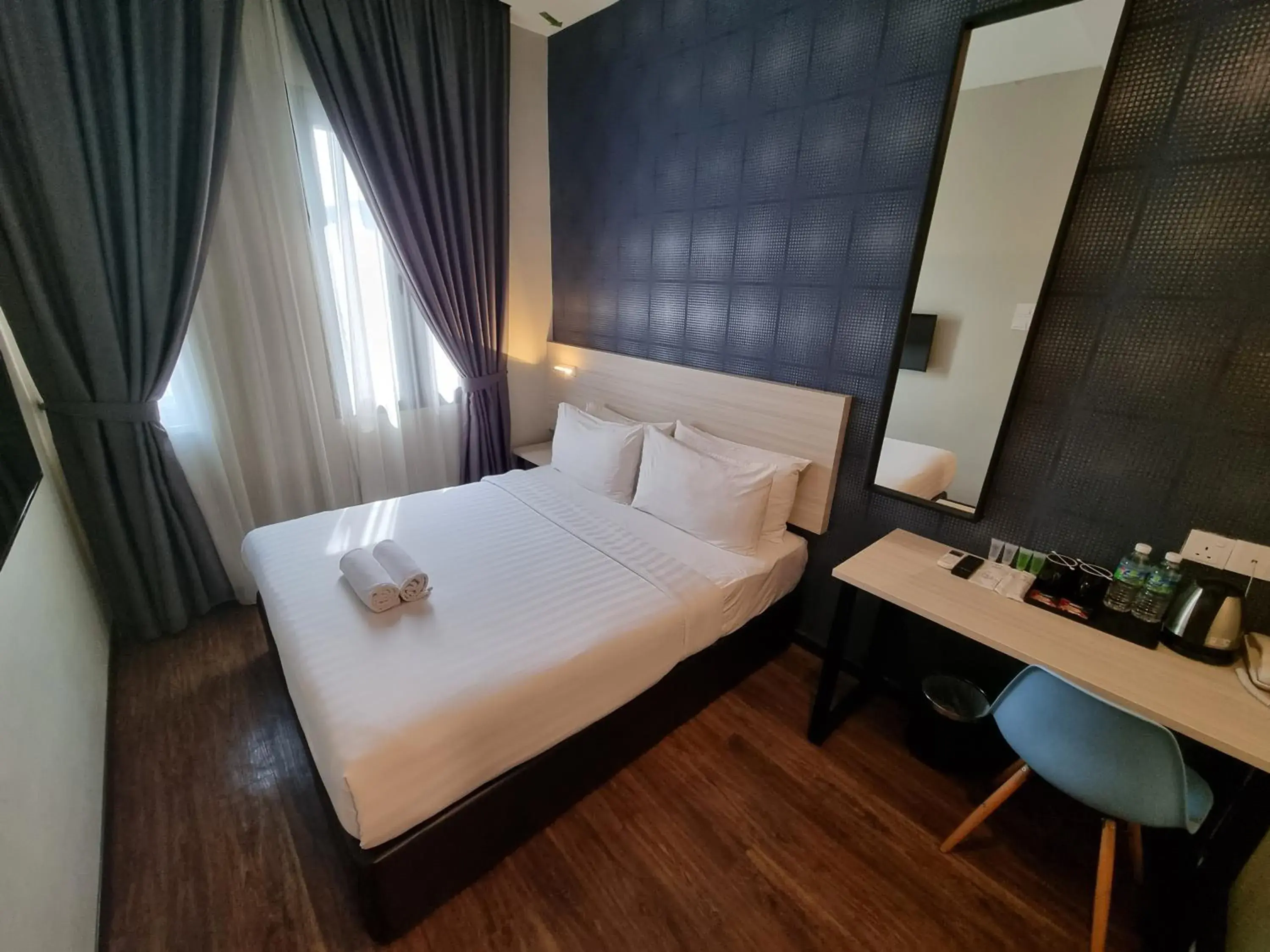 Bedroom, Bed in The Square Hotel Bedroom, Bed in The Square Hotel