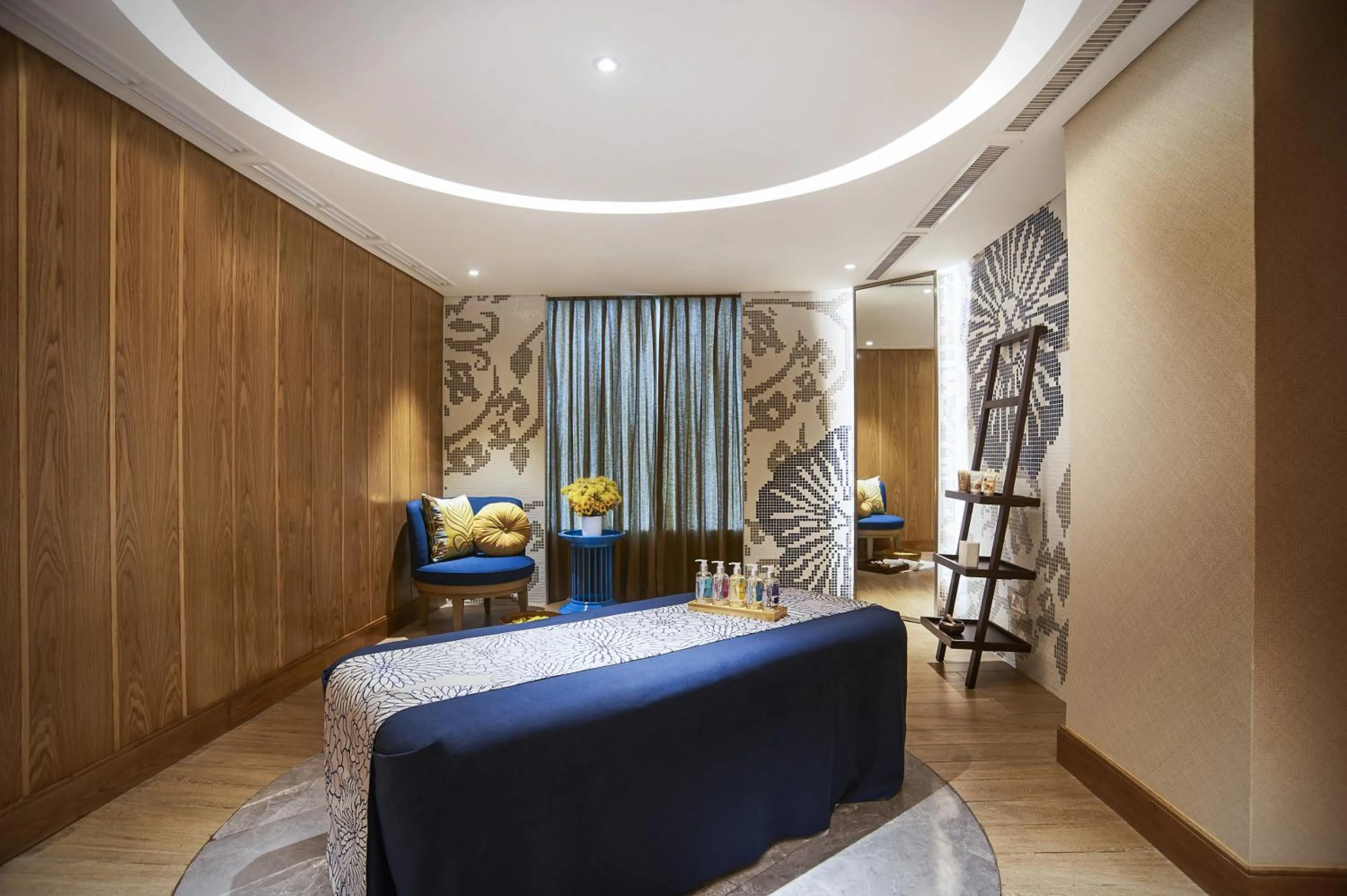 Fitness centre/facilities, Bed in Amari Johor Bahru