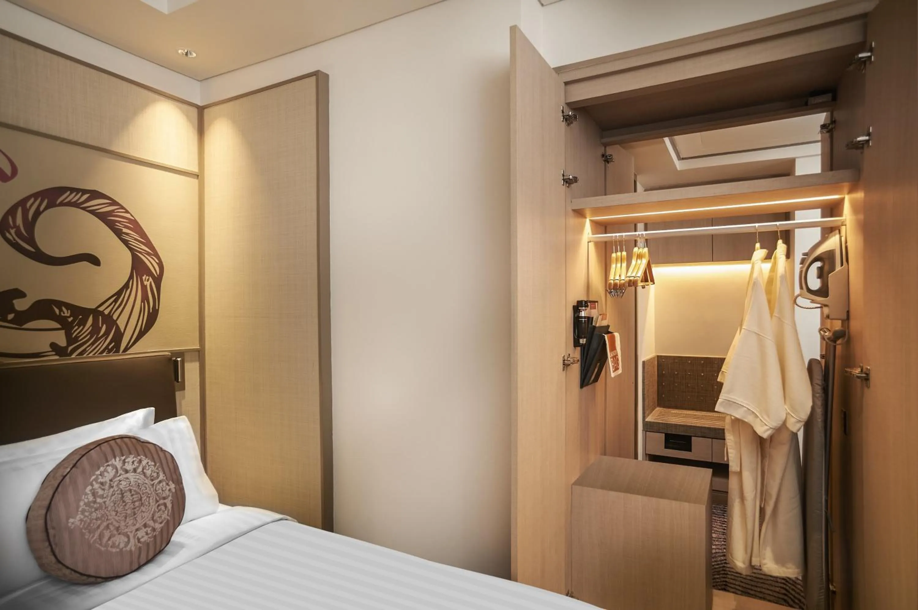 Photo of the whole room, Bed in Amari Johor Bahru