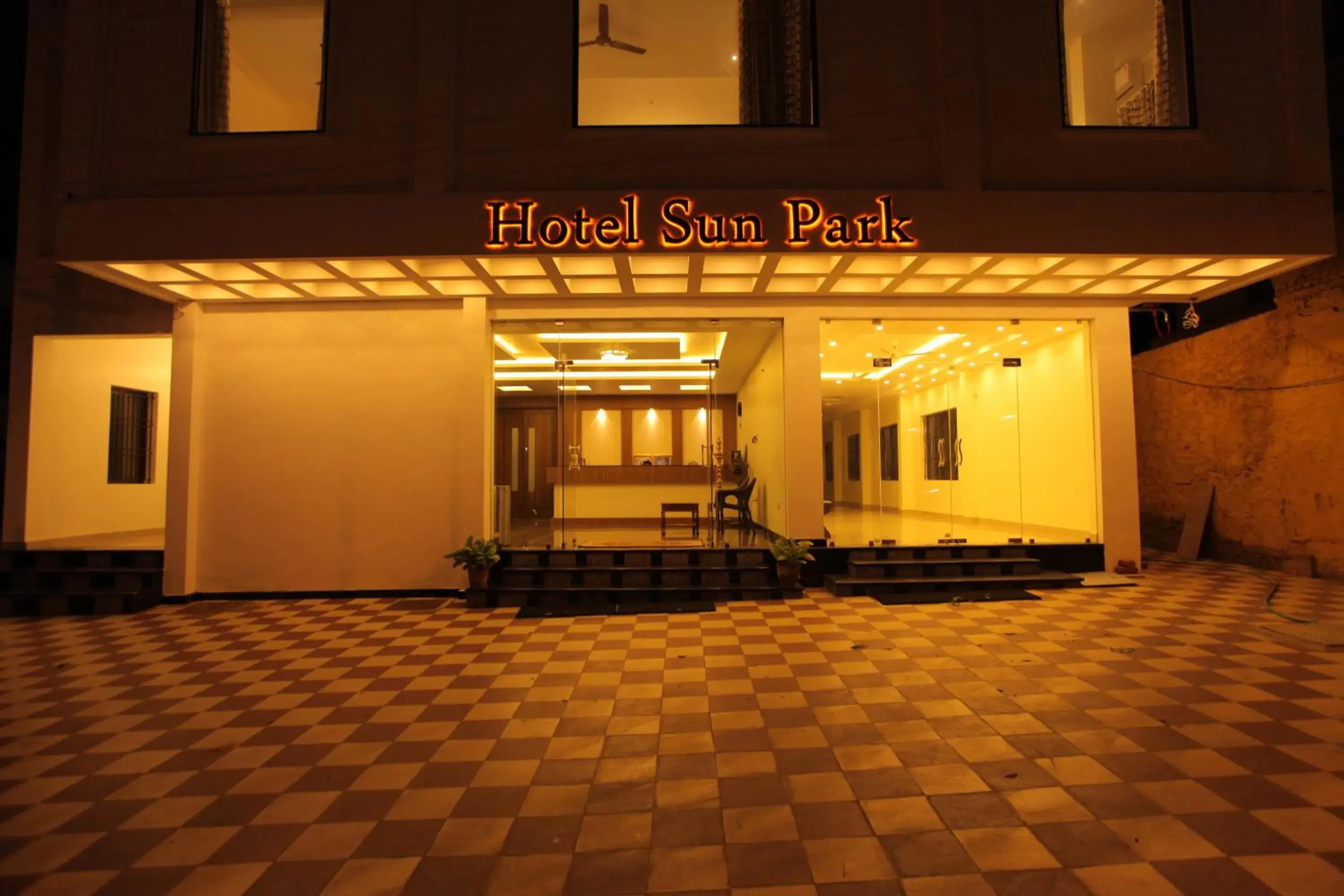 Facade/entrance in Hotel Sun Park Facade/entrance in Hotel Sun Park
