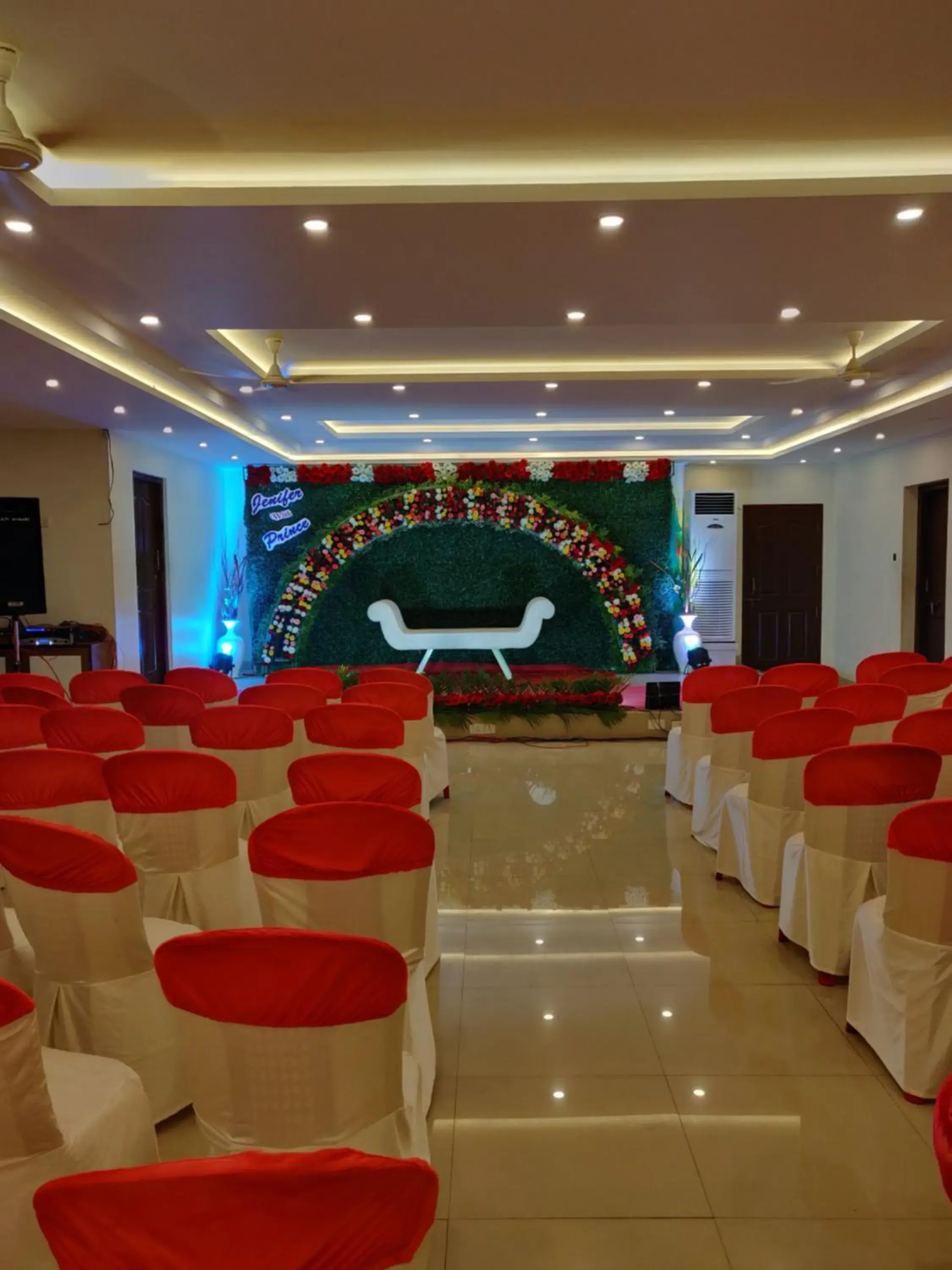 Property building in Hotel Sun Park Property building in Hotel Sun Park