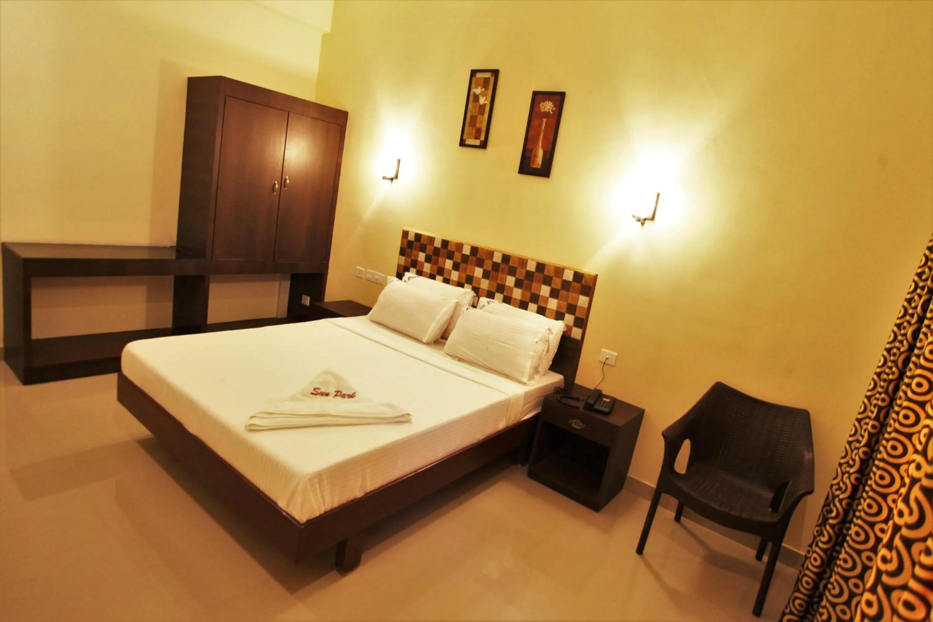 Bedroom, Bed in Hotel Sun Park