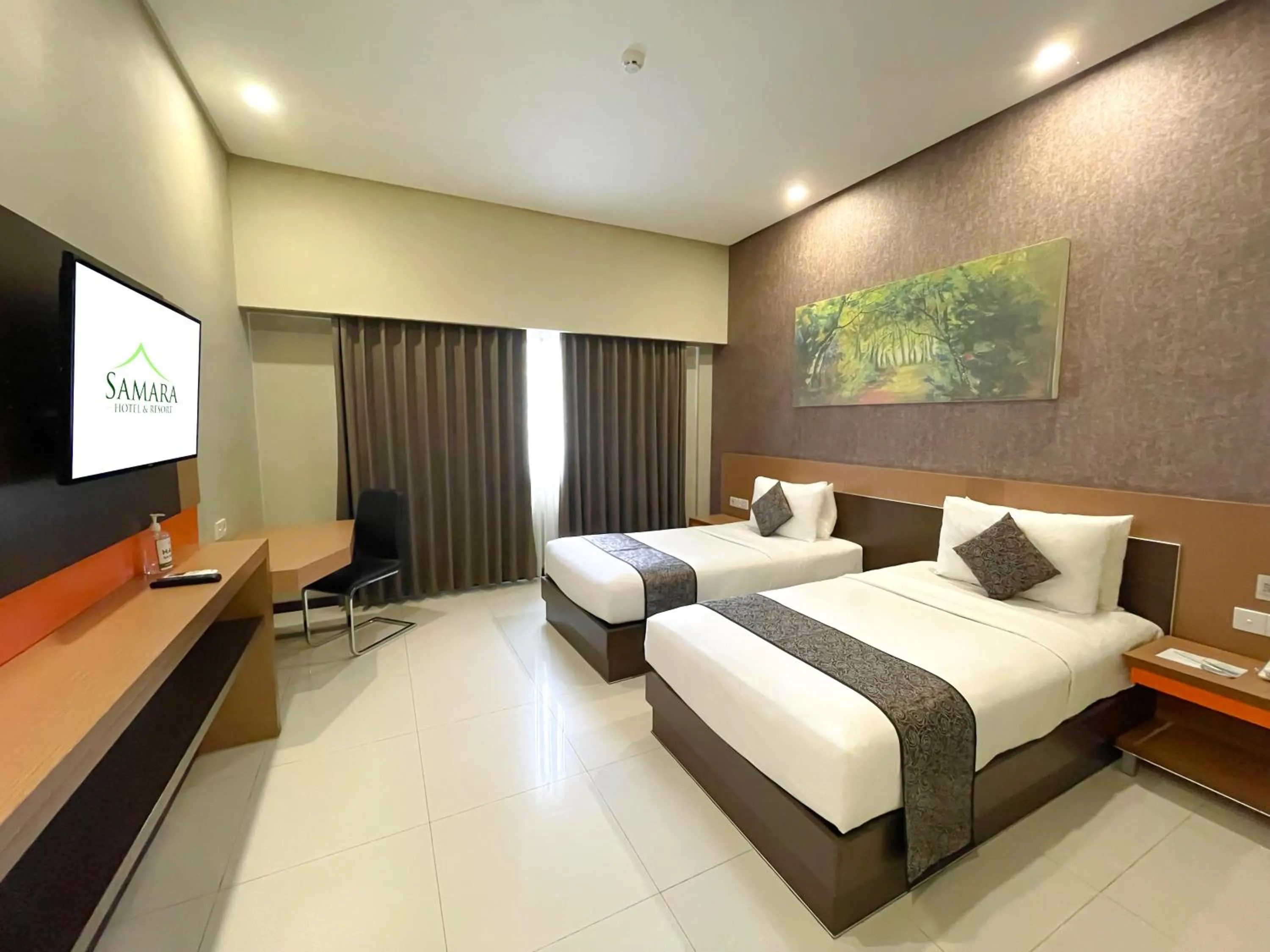 Bed in Samara Resort