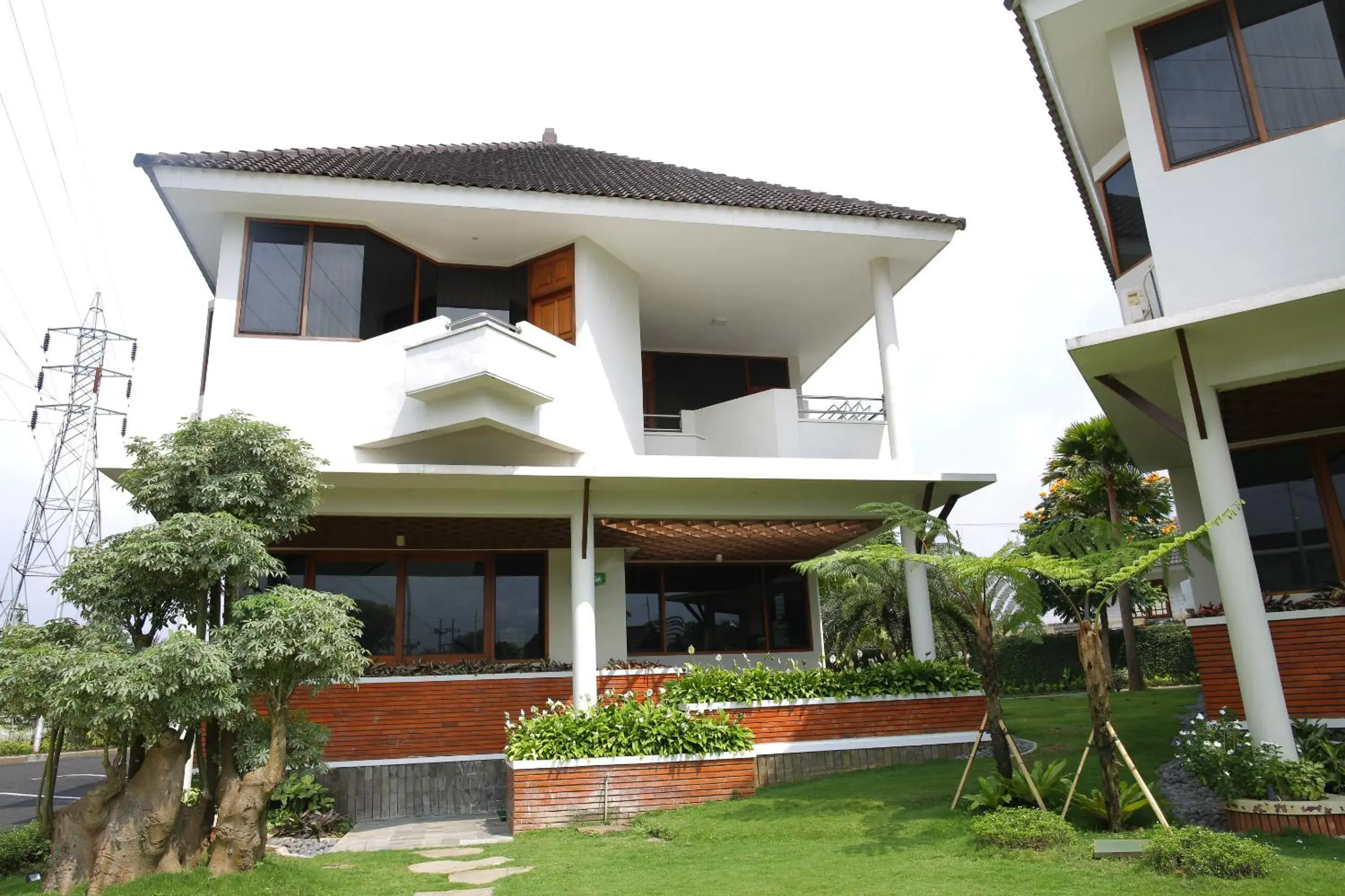 Facade/entrance in Samara Resort Facade/entrance in Samara Resort