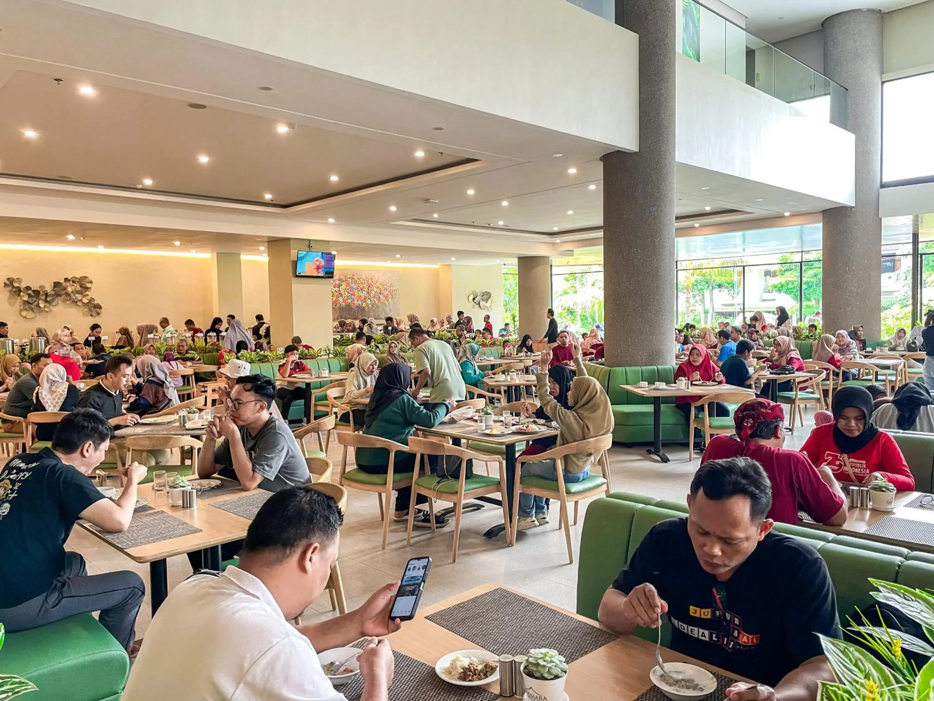 Restaurant/places to eat in Samara Resort Restaurant/places to eat in Samara Resort