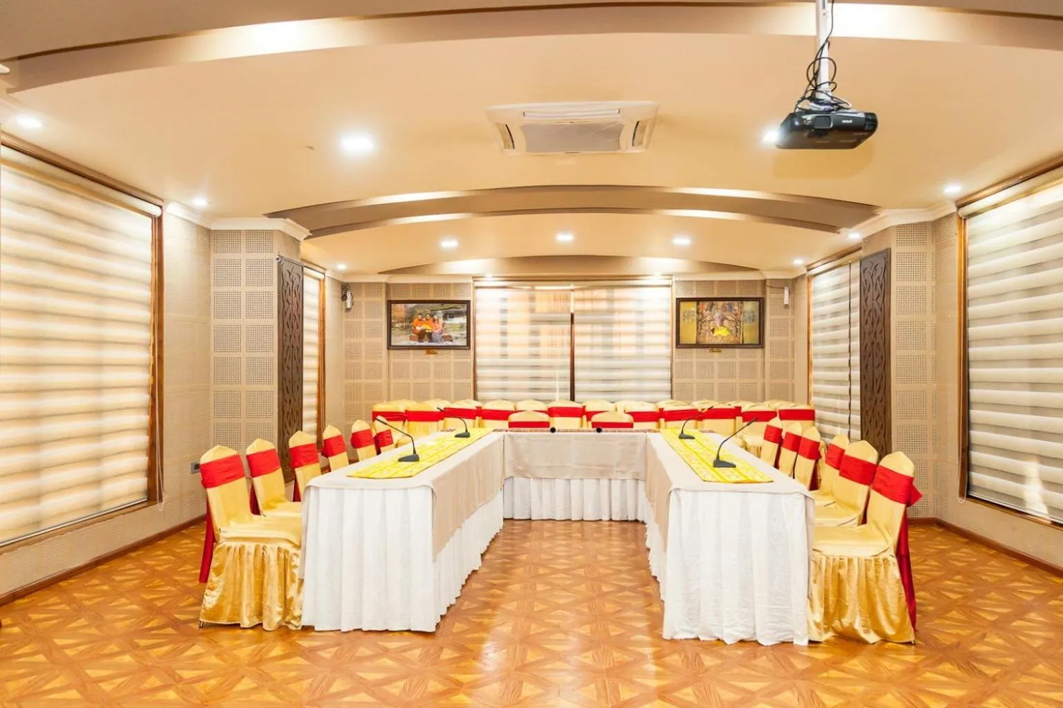 Meeting/conference room in Tara Phendeyling Hotel