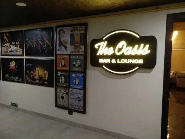 Lounge or bar in Hotel Grand Maple