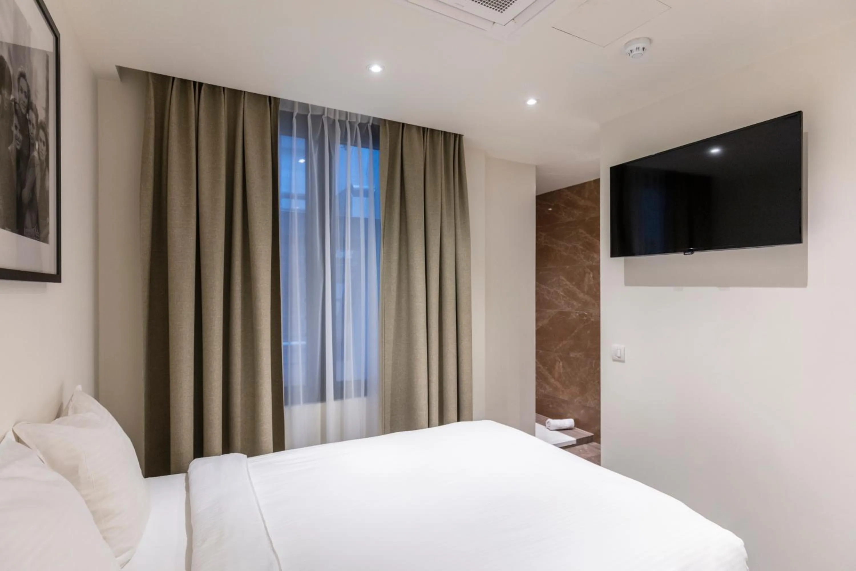 Bed in The Market by Parkhotel