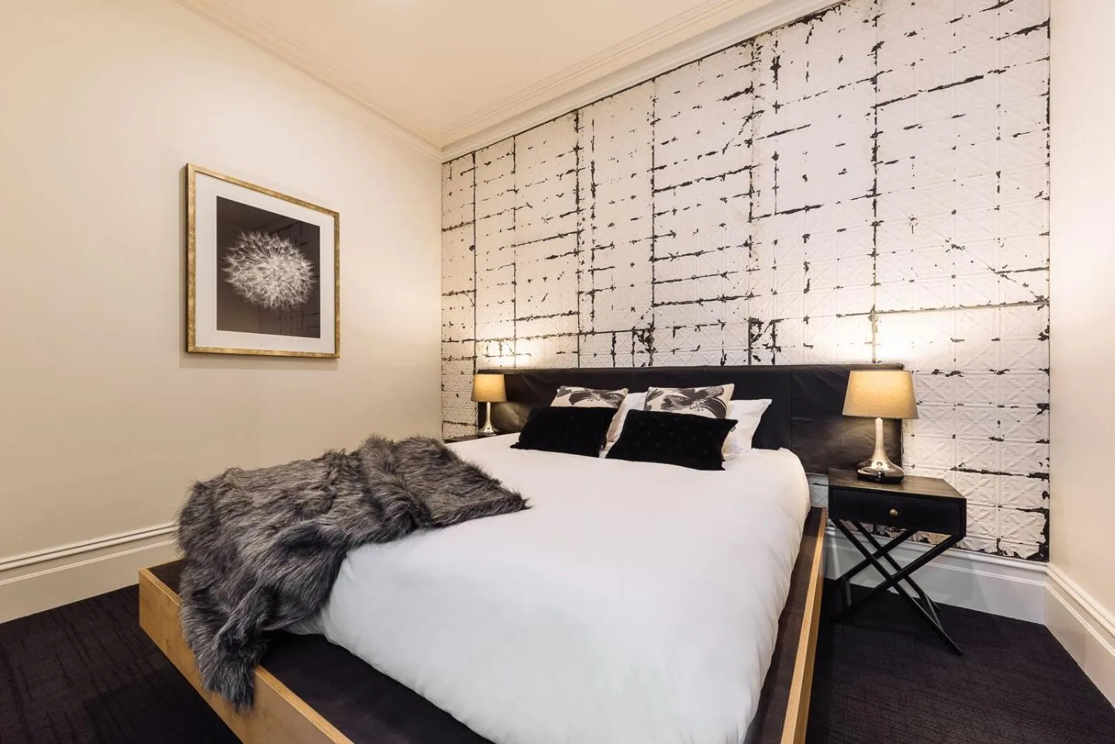 Bed in East Brunswick Hotel