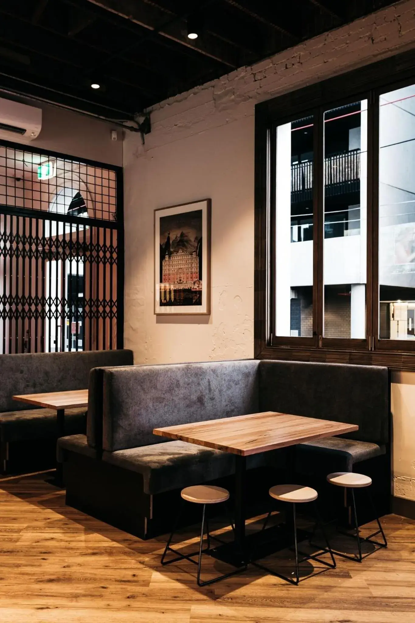 Restaurant/places to eat in East Brunswick Hotel Restaurant/places to eat in East Brunswick Hotel