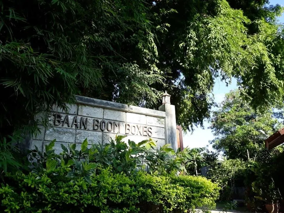 Baan Boom Boxes Eco Friendly Resort