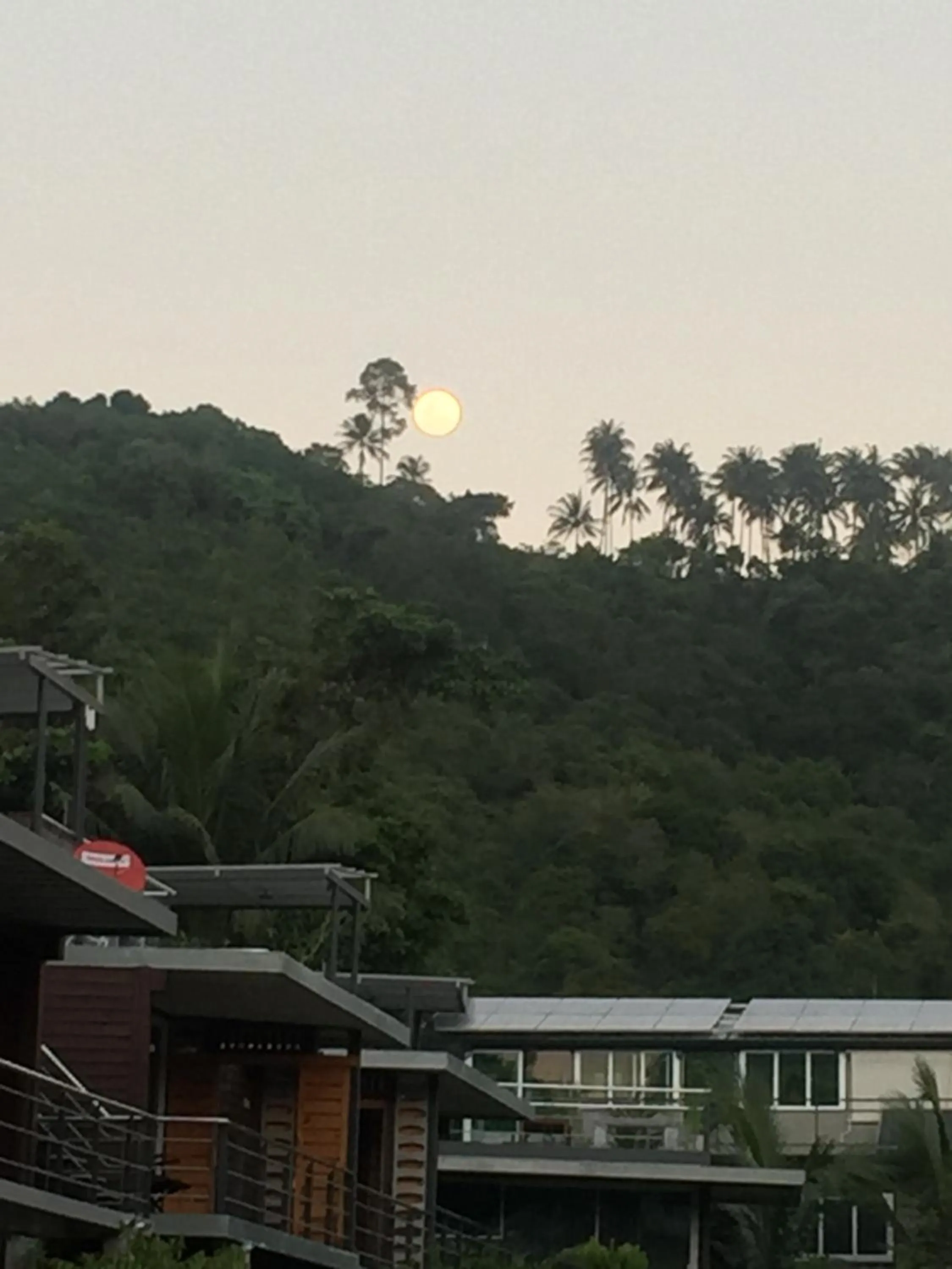 Baan Boom Boxes Eco Friendly Resort