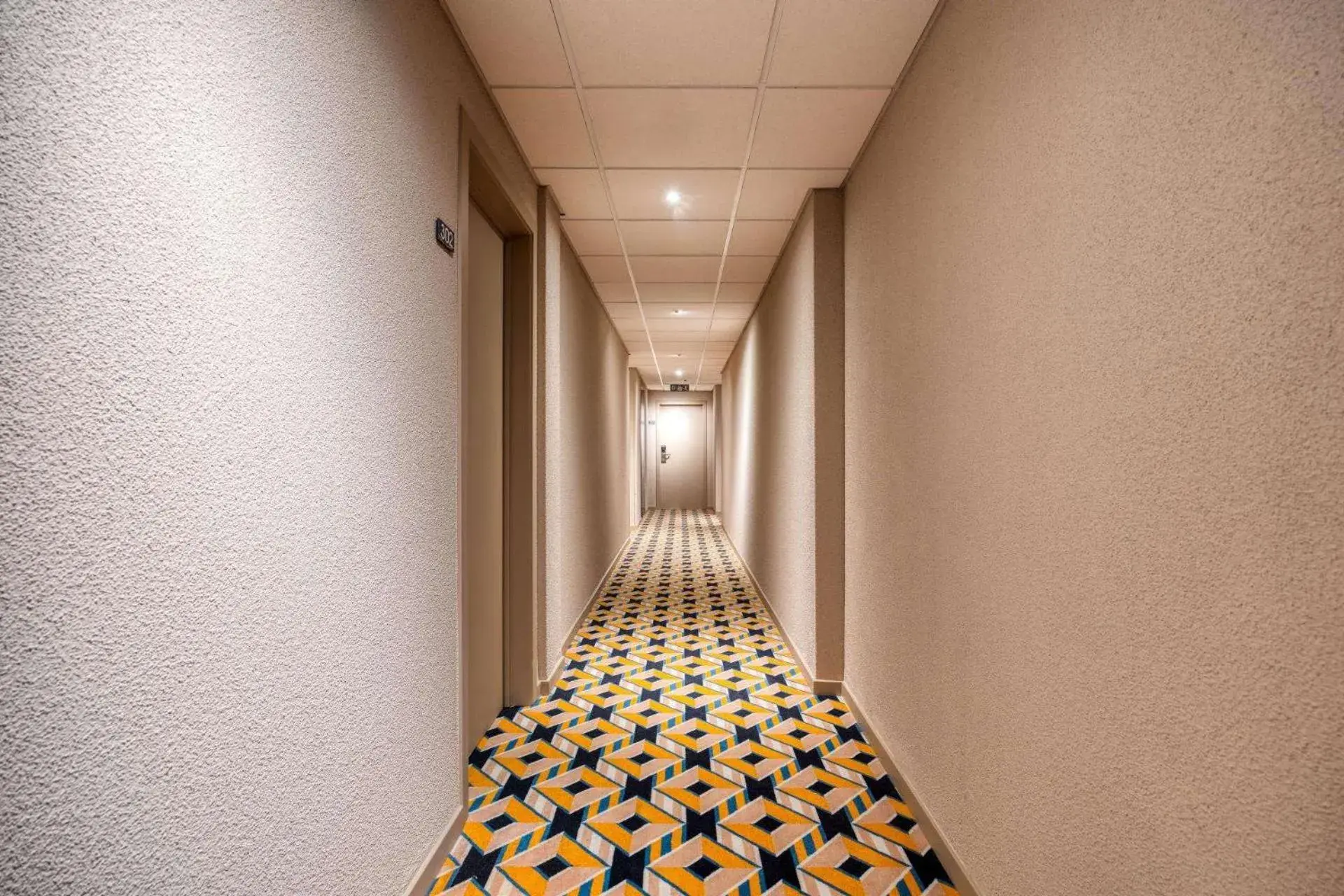 Facade/entrance in ALMA Grand Place Hotel Facade/entrance in ALMA Grand Place Hotel