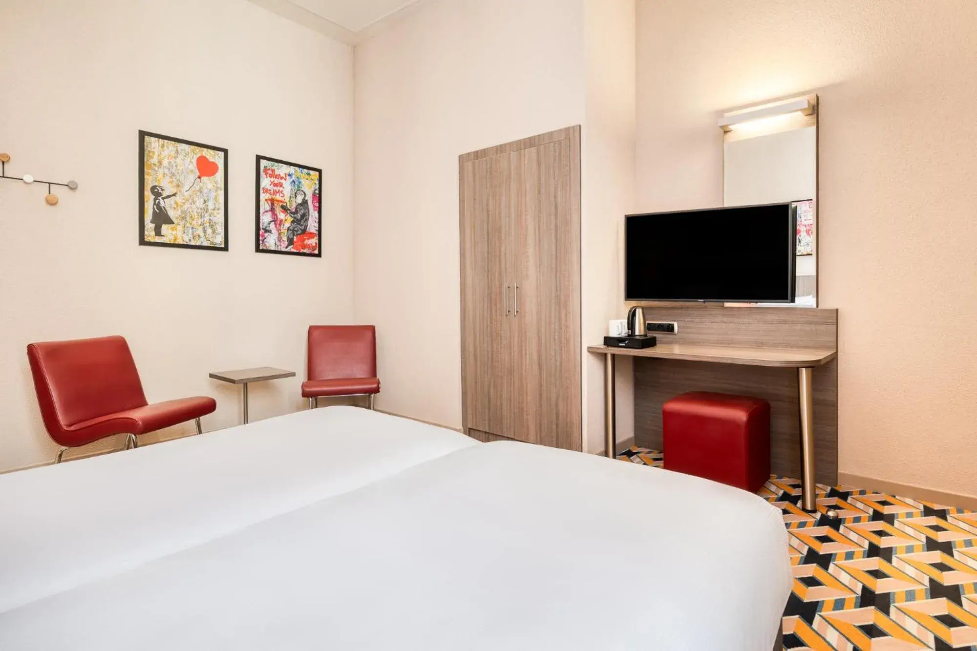 Bedroom, Bed in ALMA Grand Place Hotel Bedroom, Bed in ALMA Grand Place Hotel