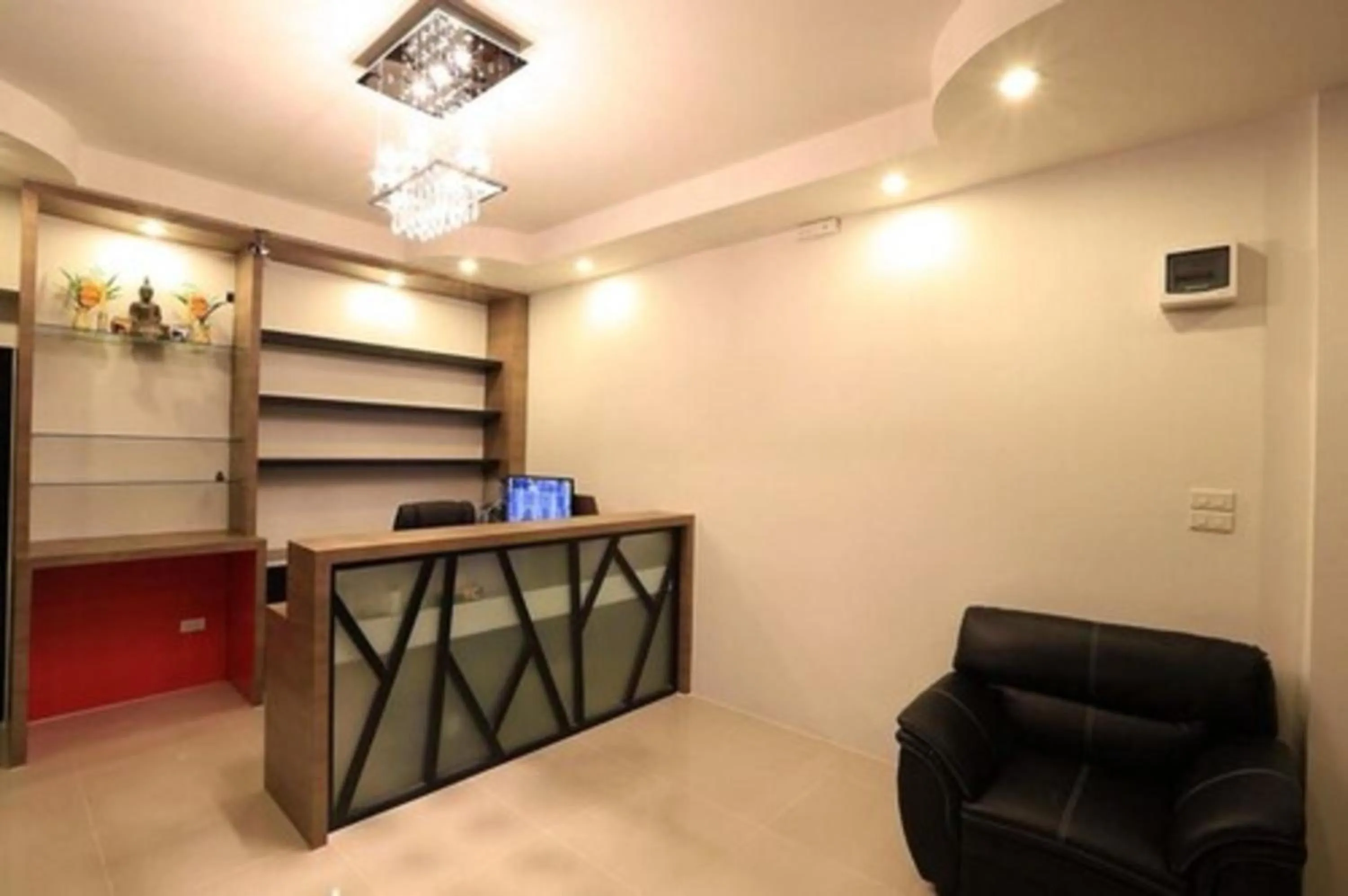 Area and facilities in Somsamai Style Apartment