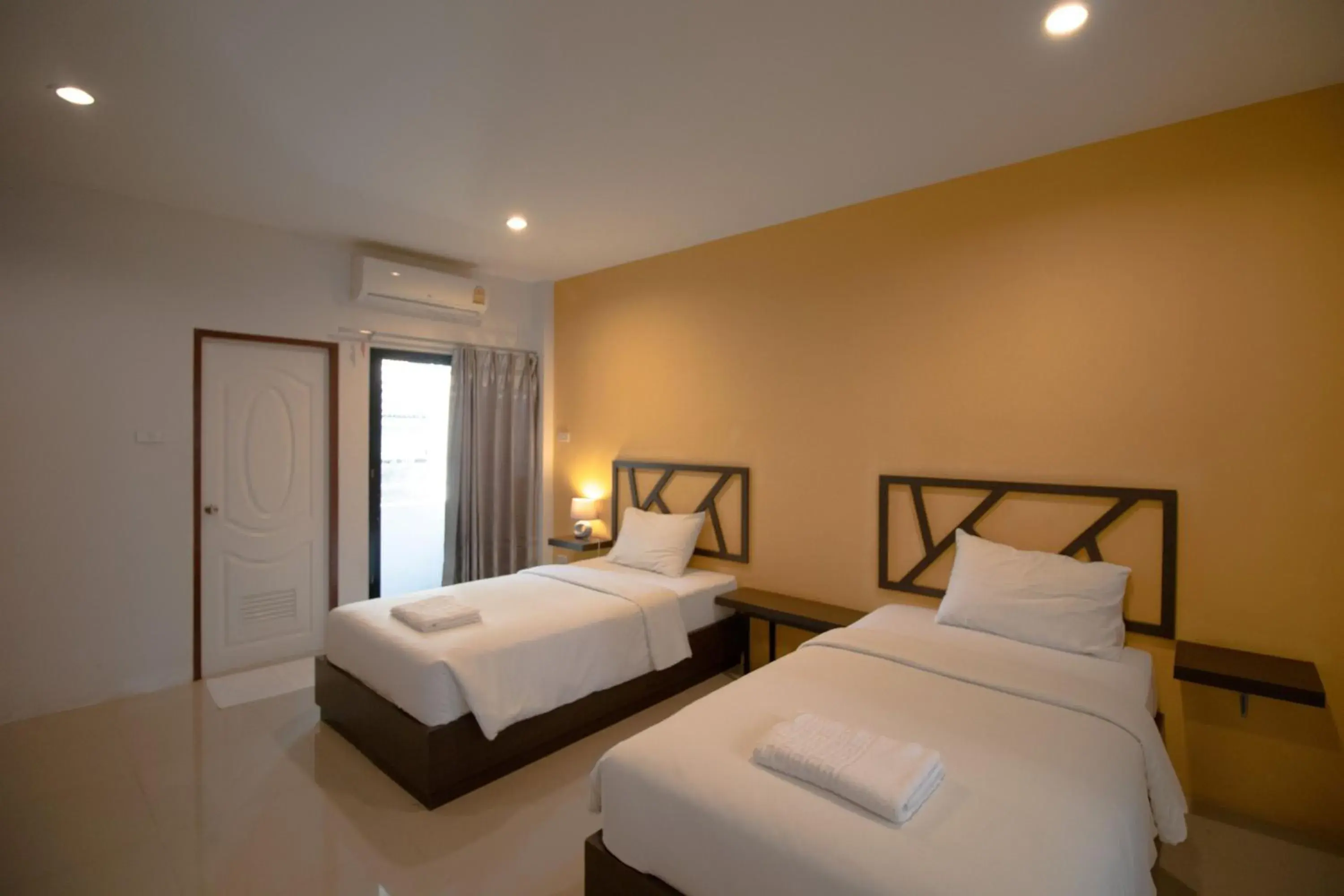 Photo of the whole room in Somsamai Style Apartment Photo of the whole room in Somsamai Style Apartment