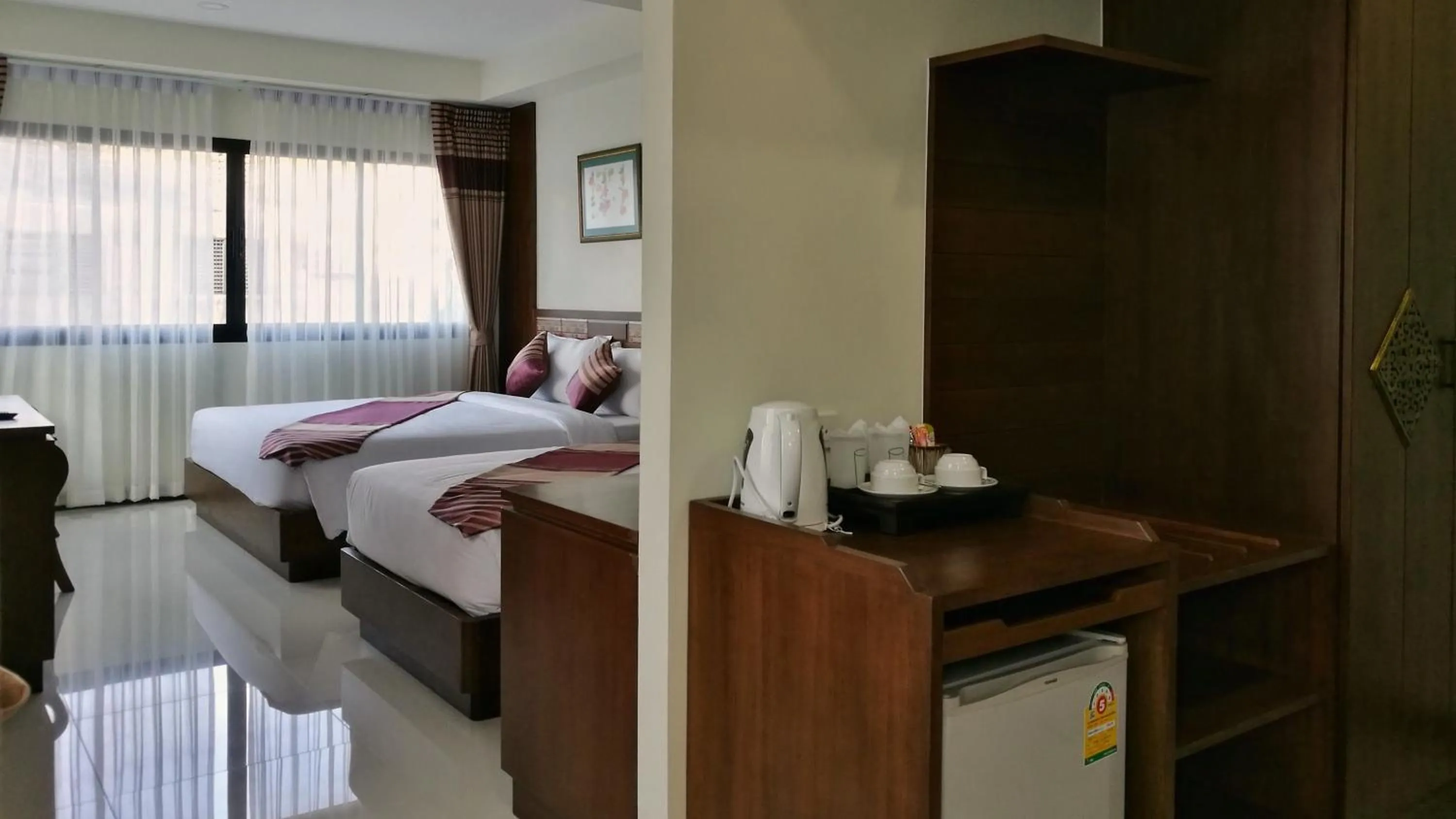 Photo of the whole room, Bed in Mhonsa Hotel