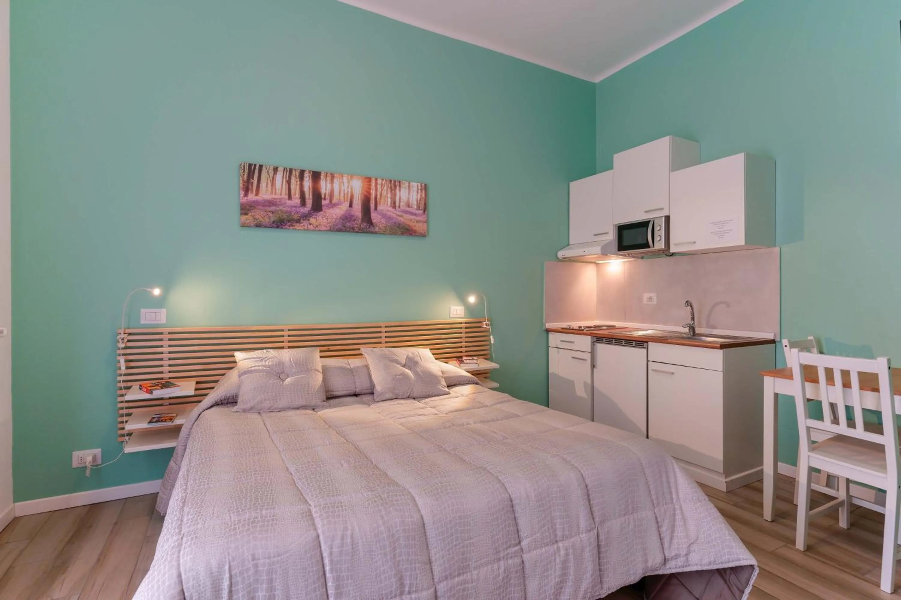 Kitchen or kitchenette, Bed in B&B Bentivogli