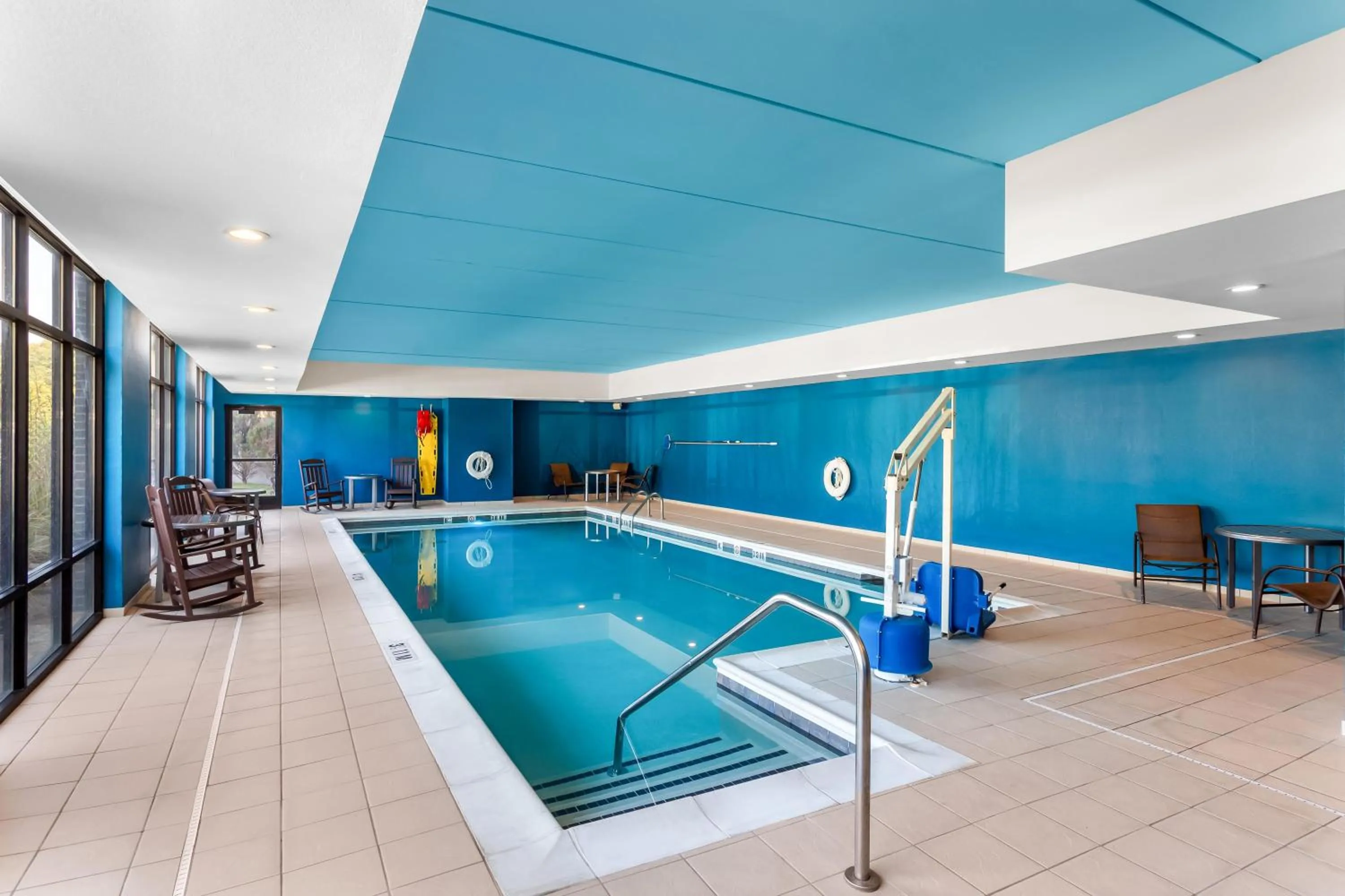 Pool view in Hampton Inn University Area, Huntington, Wv