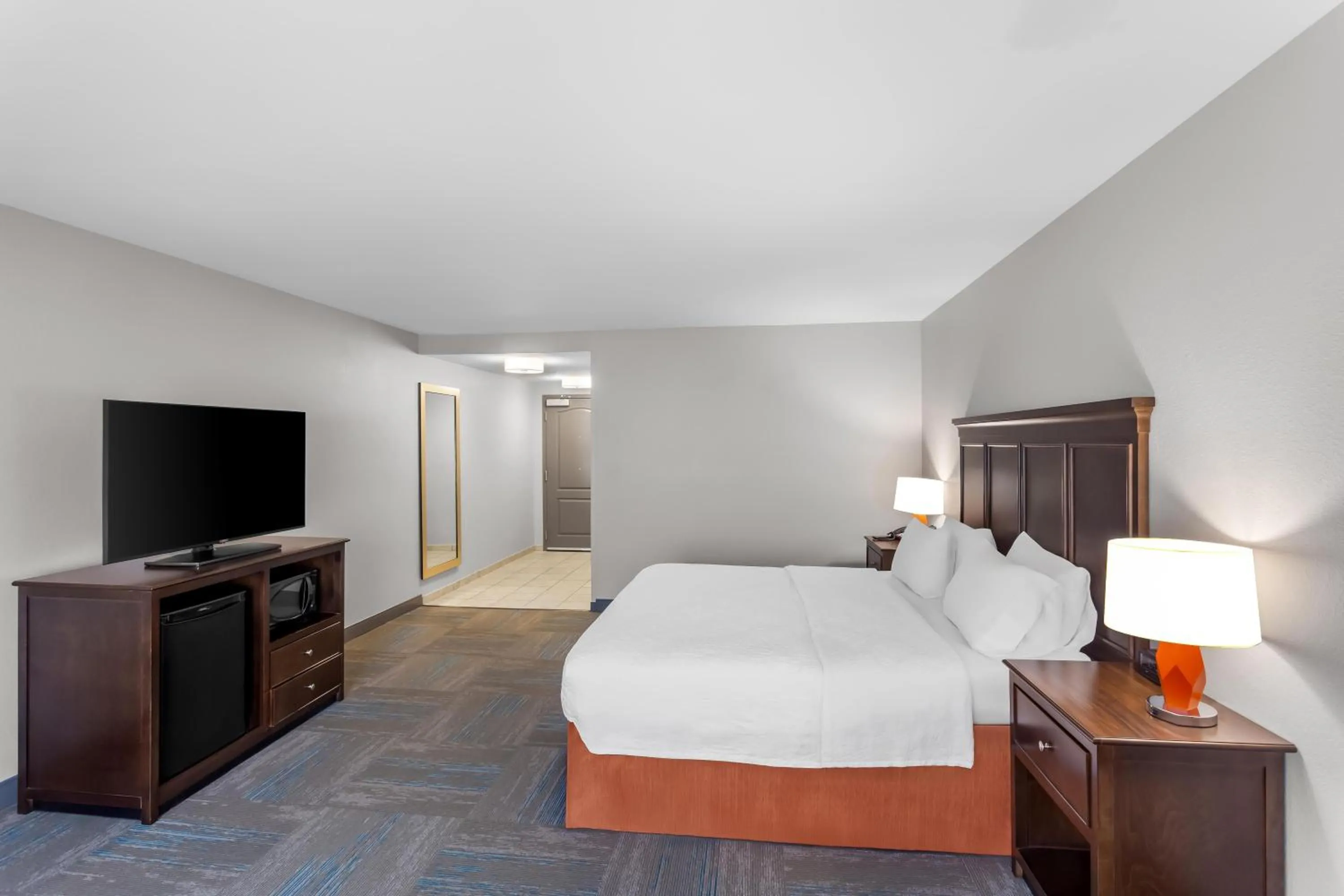 Bed in Hampton Inn University Area, Huntington, Wv