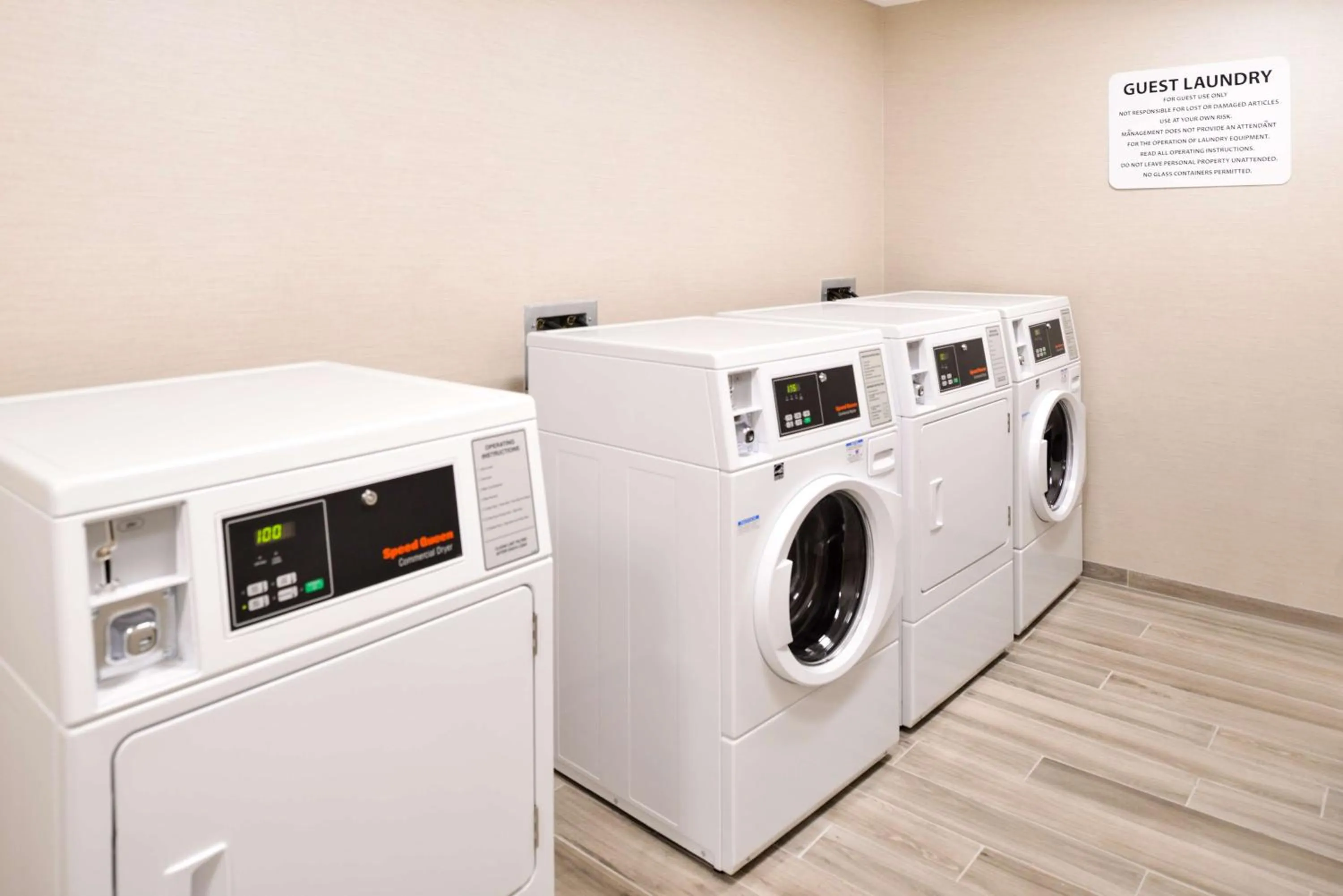 Property building in Hampton Inn El Centro