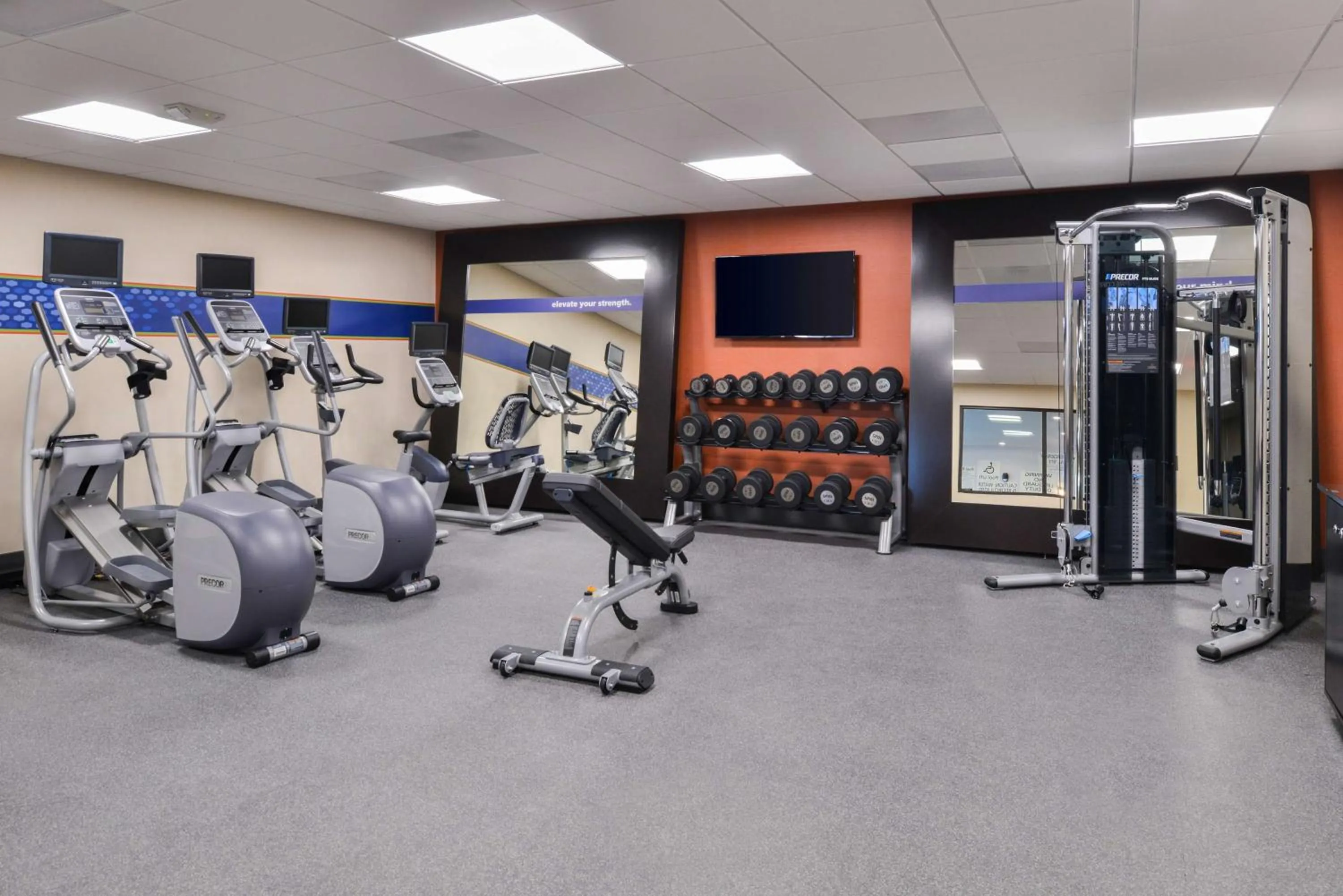 Fitness centre/facilities in Hampton Inn El Centro