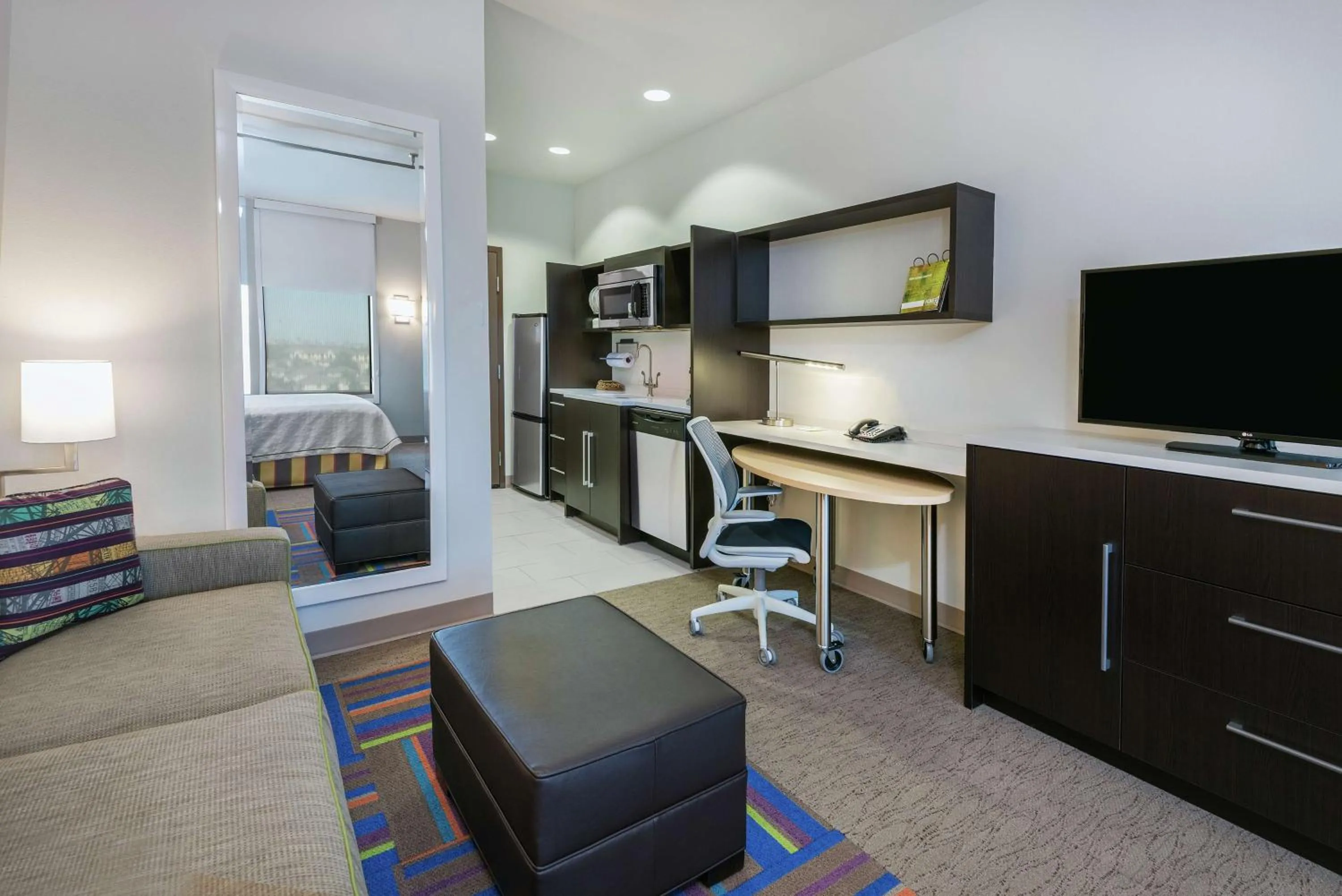 Bedroom in Home2 Suites By Hilton Austin Airport