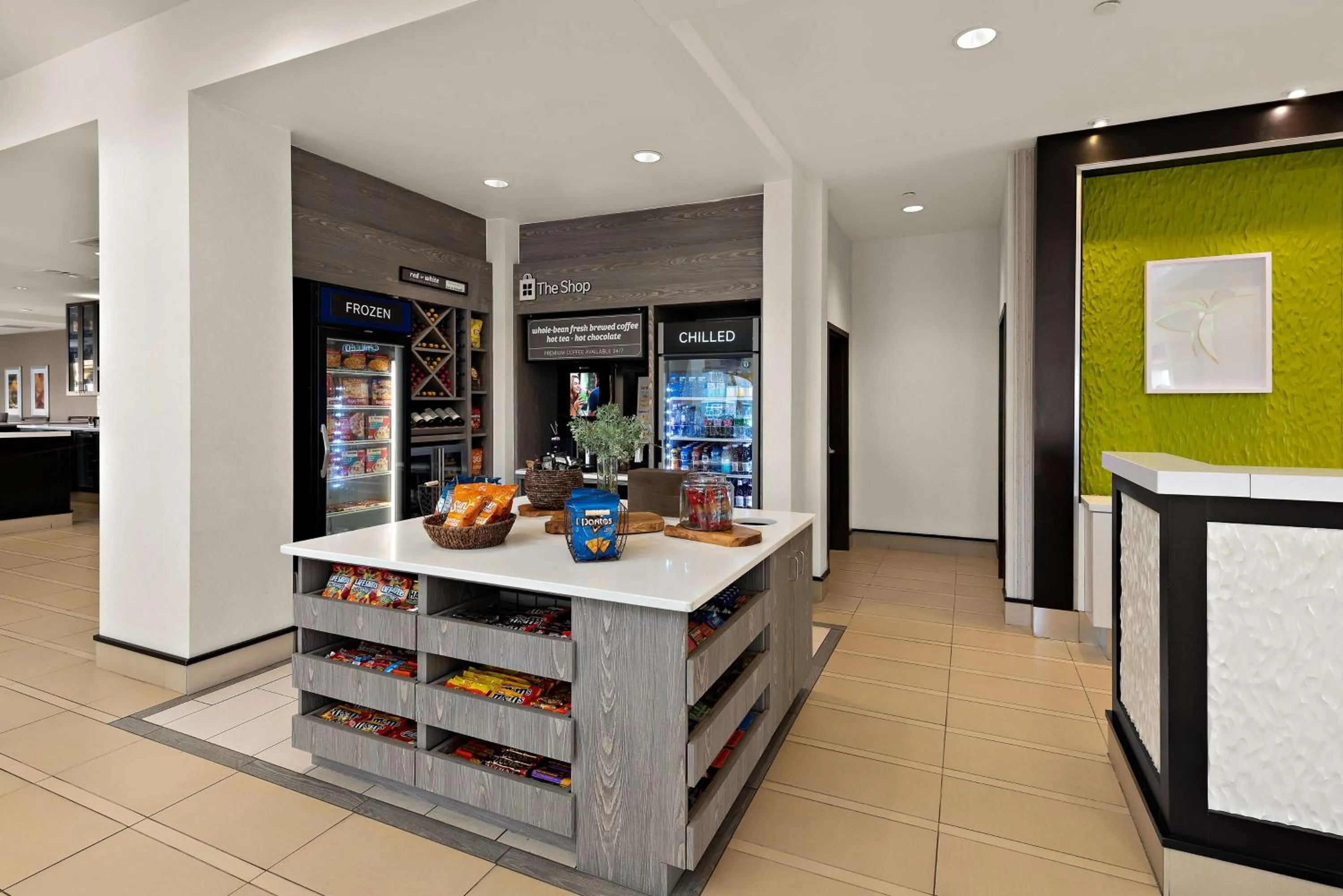Dining area in Hilton Garden Inn Findlay