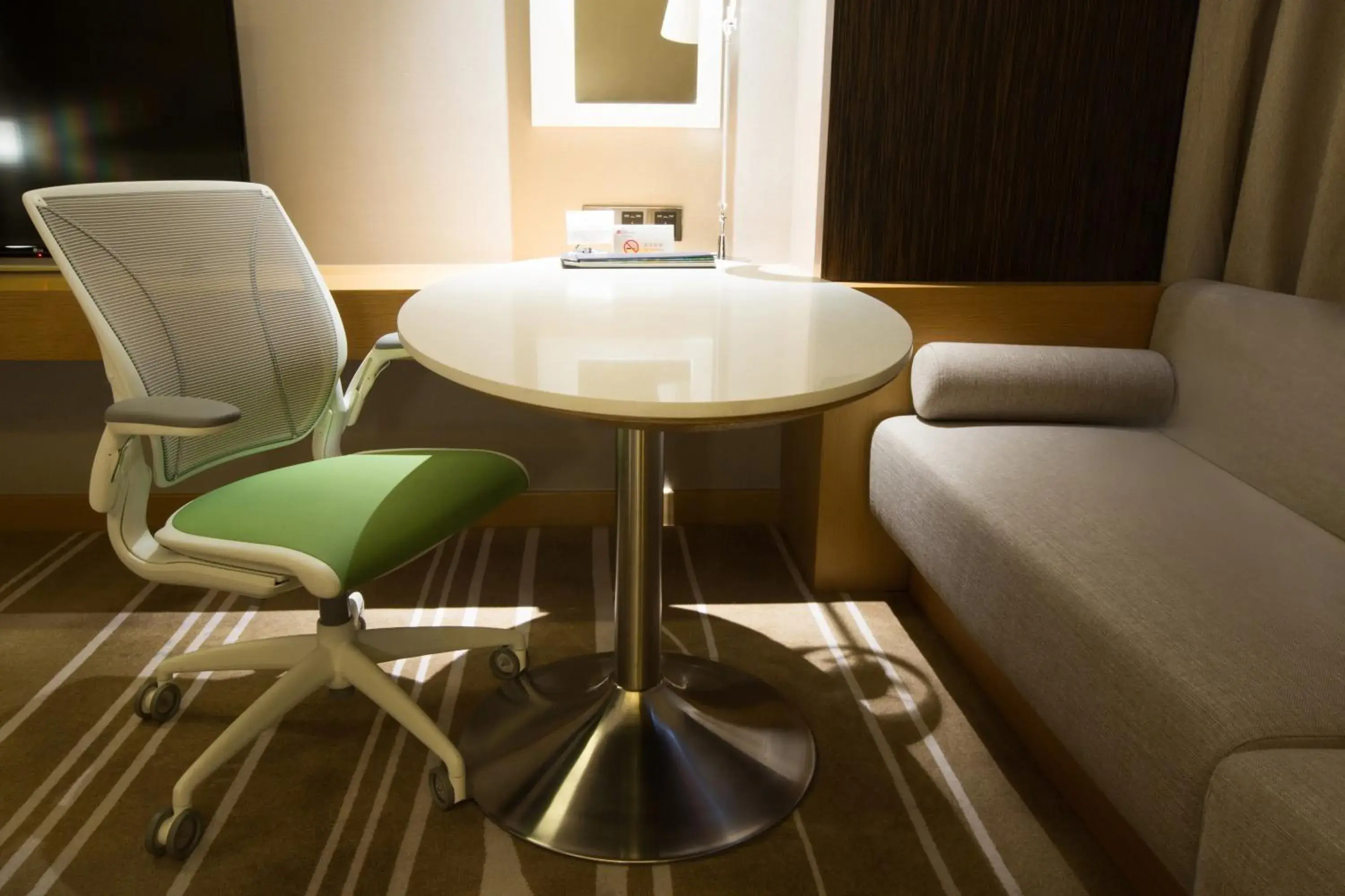 King Guest Room in Hilton Garden Inn Ningbo King Guest Room in Hilton Garden Inn Ningbo