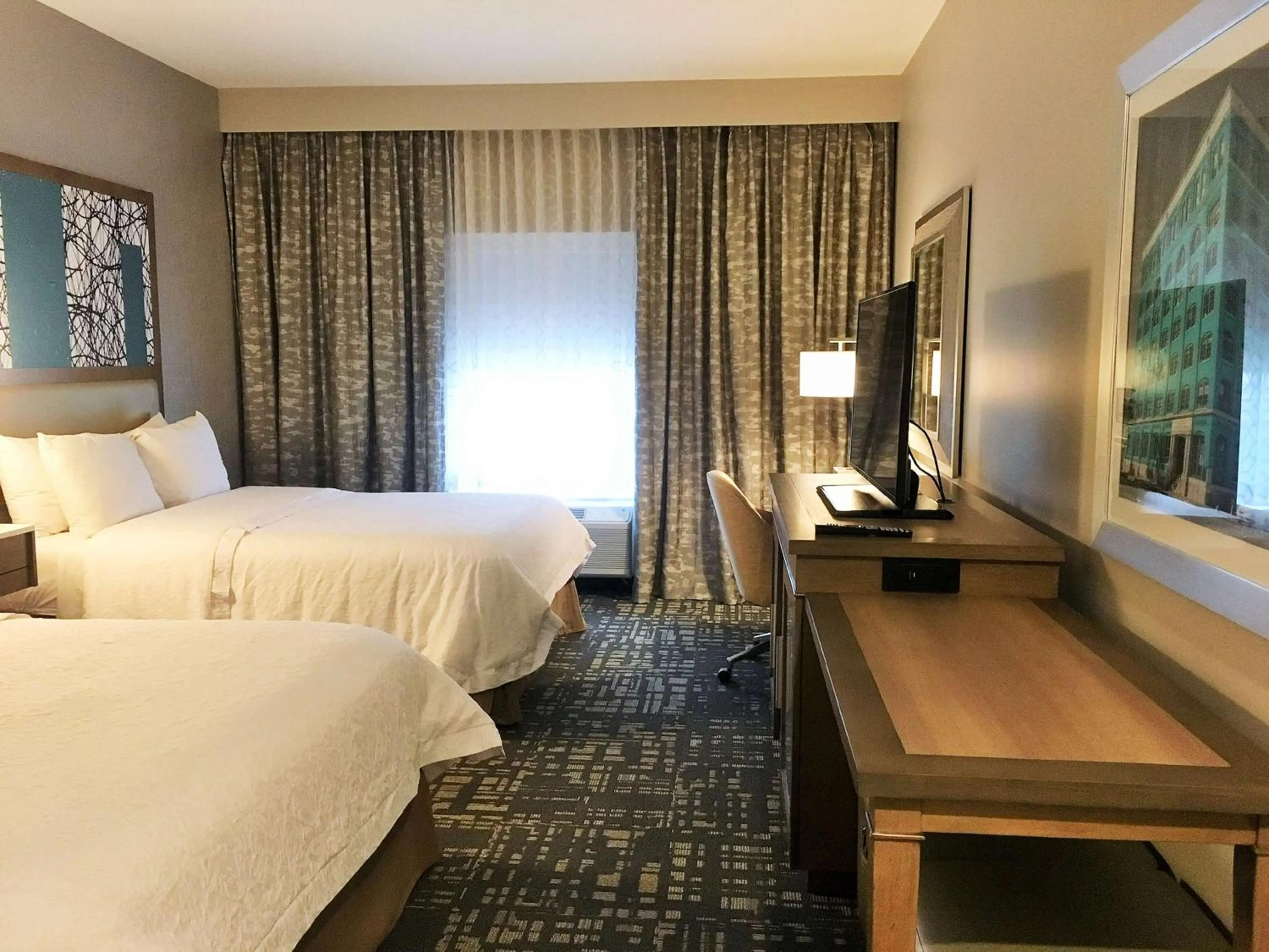 Bedroom, Bed in Hampton Inn & Suites Dallas-The Colony