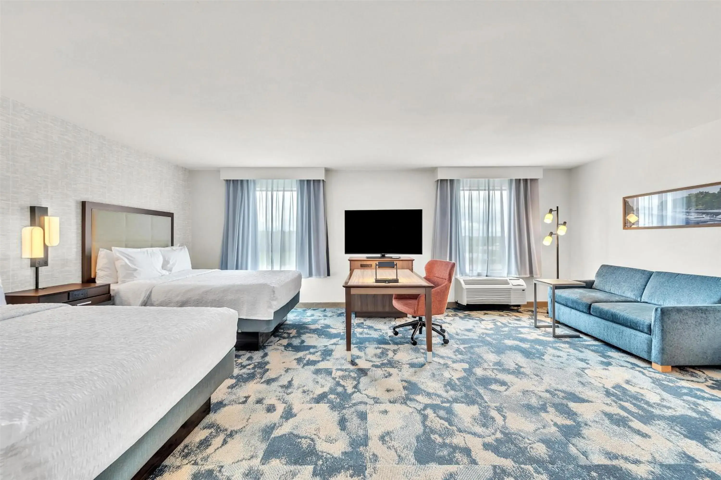 Queen Studio Suite with Two Queen Beds - Non-Smoking in Hampton Inn & Suites Kenosha Pleasant Prairie Queen Studio Suite with Two Queen Beds - Non-Smoking in Hampton Inn & Suites Kenosha Pleasant Prairie