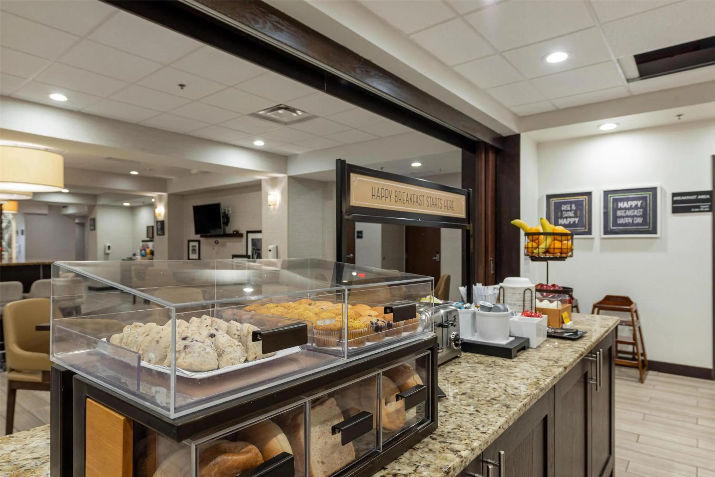 Breakfast in Hampton Inn Mesa Verde/Cortez Co