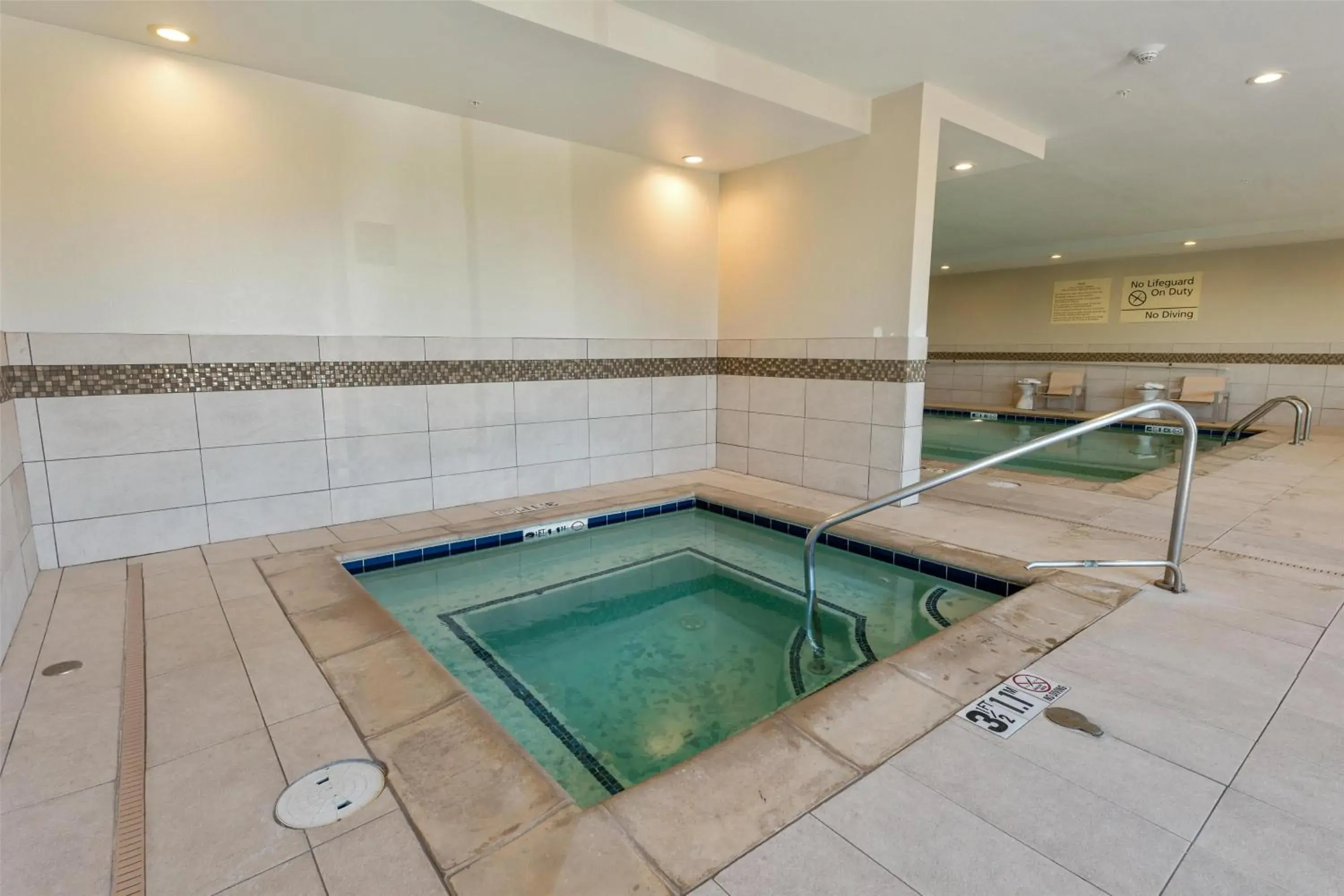 Pool view in Hampton Inn Mesa Verde/Cortez Co Pool view in Hampton Inn Mesa Verde/Cortez Co