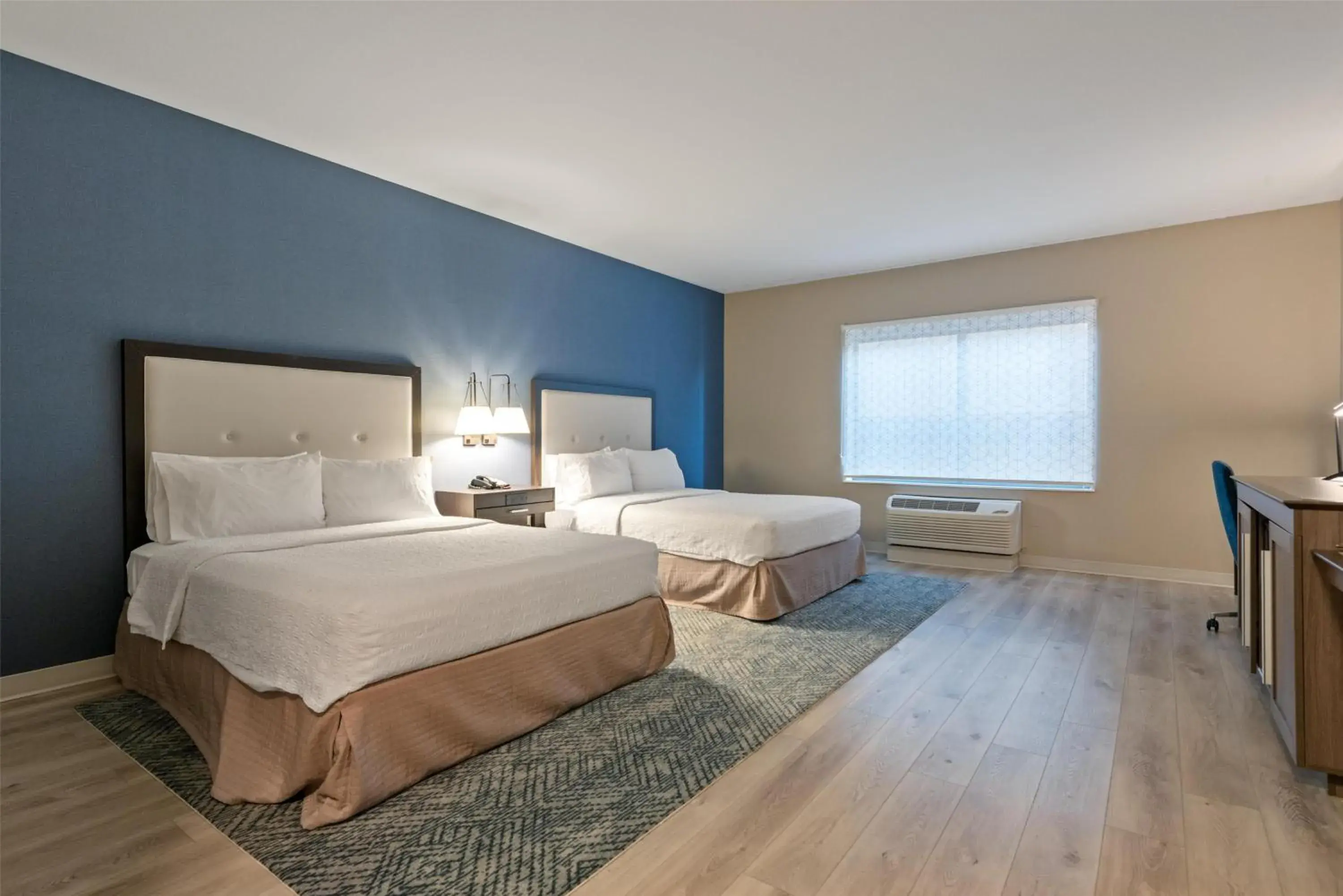 Bed in Hampton Inn Mesa Verde/Cortez Co Bed in Hampton Inn Mesa Verde/Cortez Co