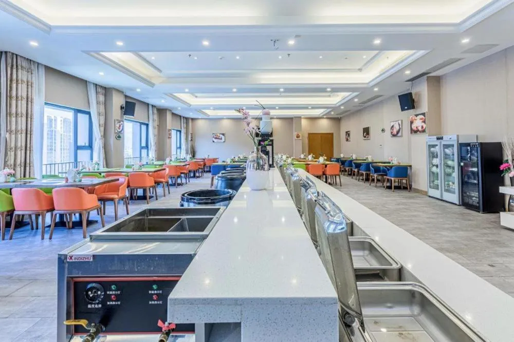 Vienna Hotel Foshan Airport