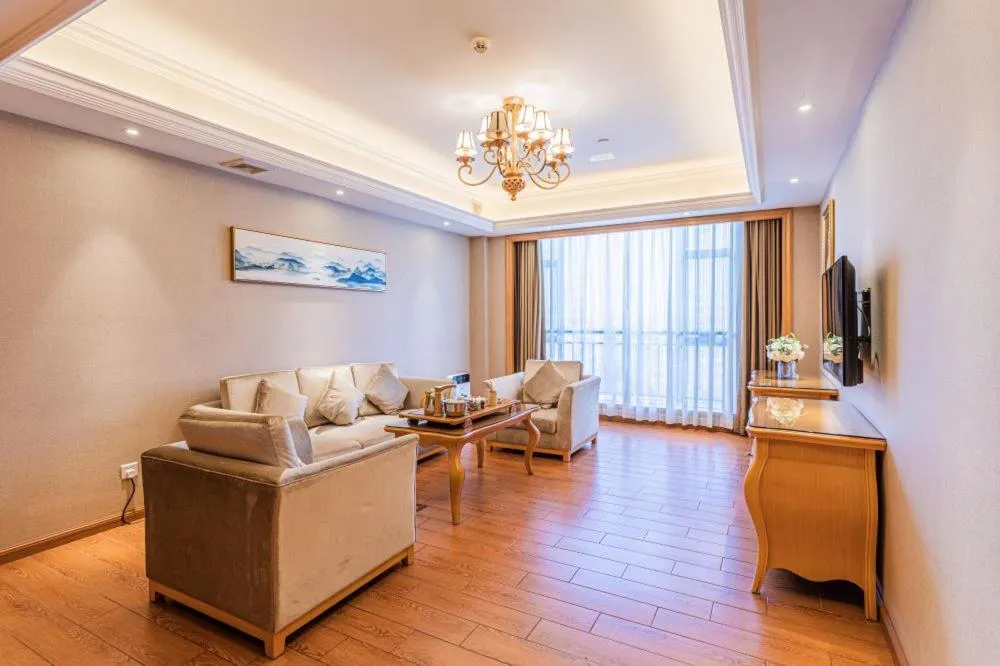 Vienna Hotel Foshan Airport