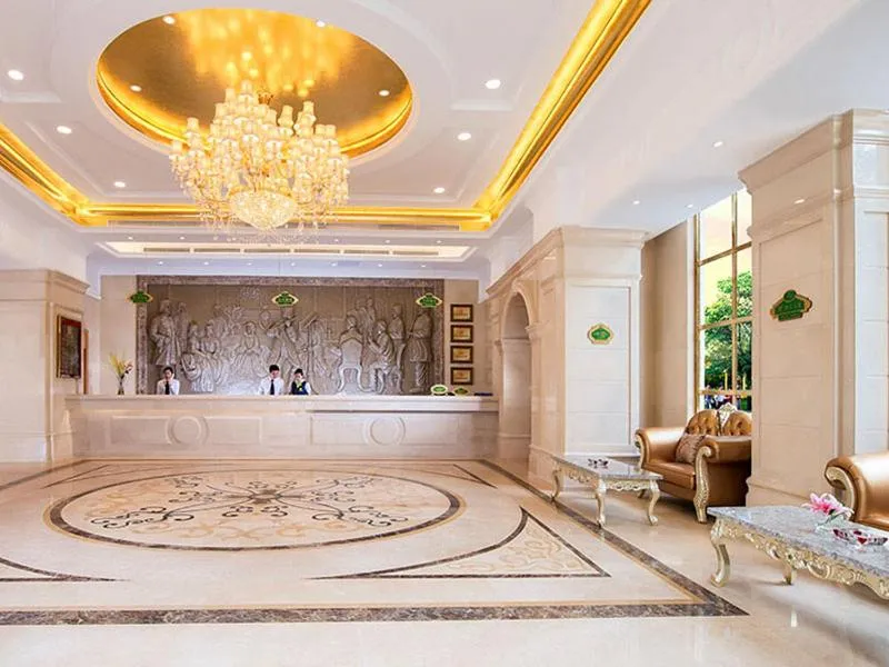 Vienna Hotel Shenzhen Unitown